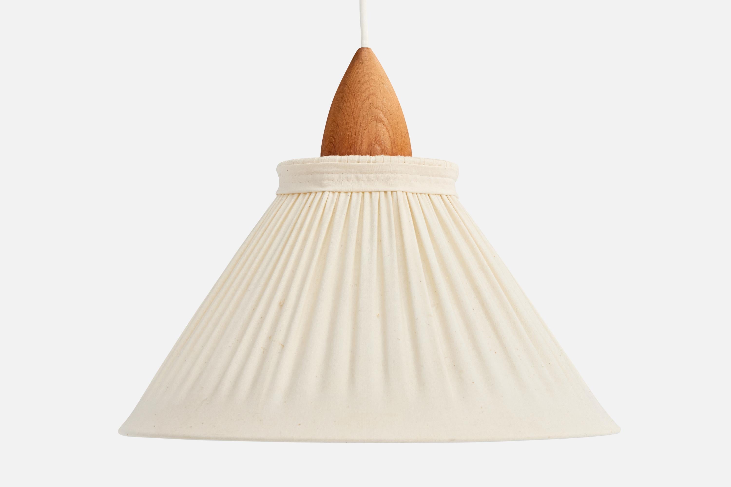 Lampada a sospensione di design svedese, Fabrice, Teak, Ottone, Svezia, anni '50 In condizioni buone in vendita a High Point, NC