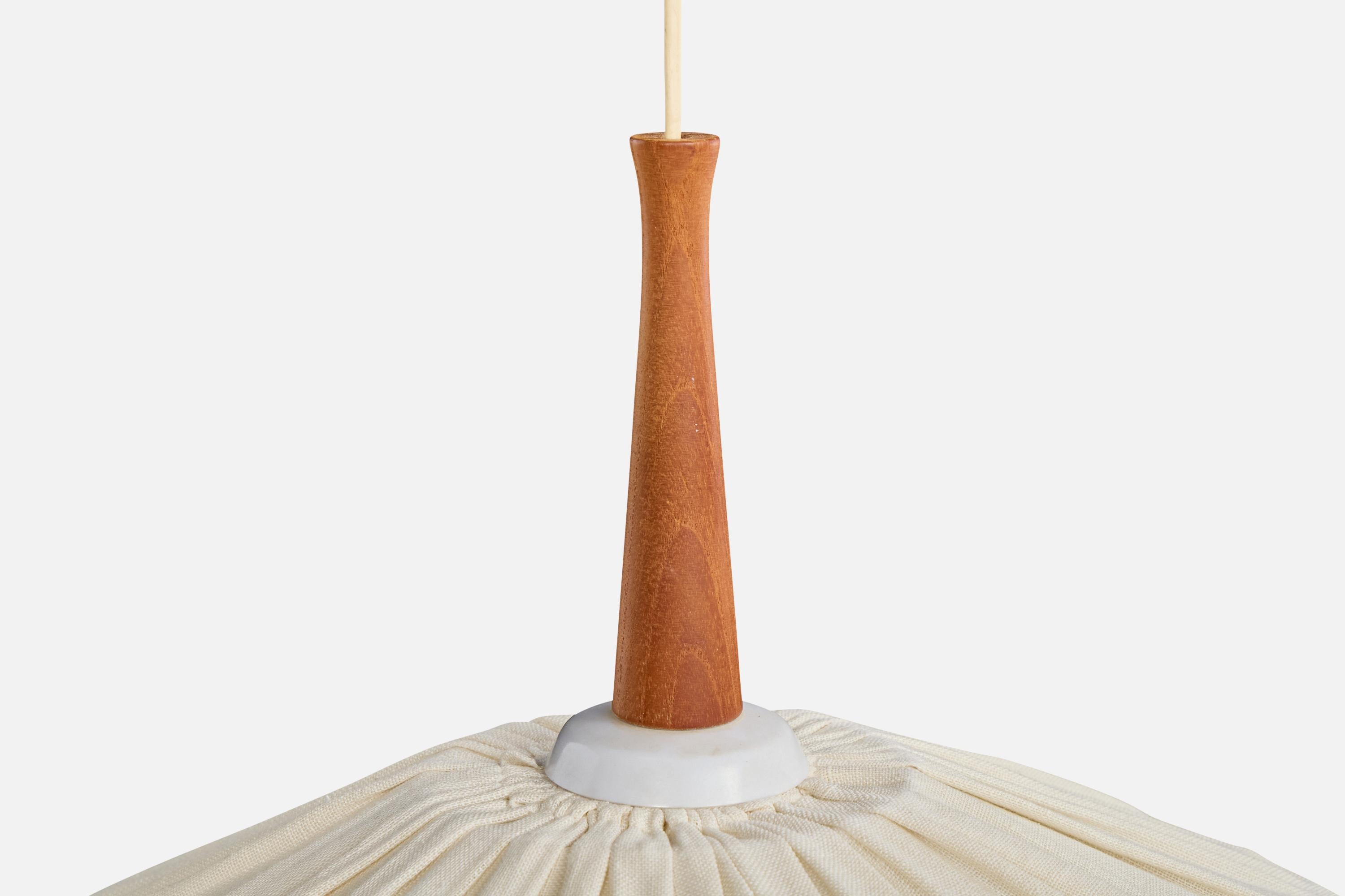 Designer svedese, lampada a sospensione, tessuto, teak, Svezia, anni '1950 in vendita 1