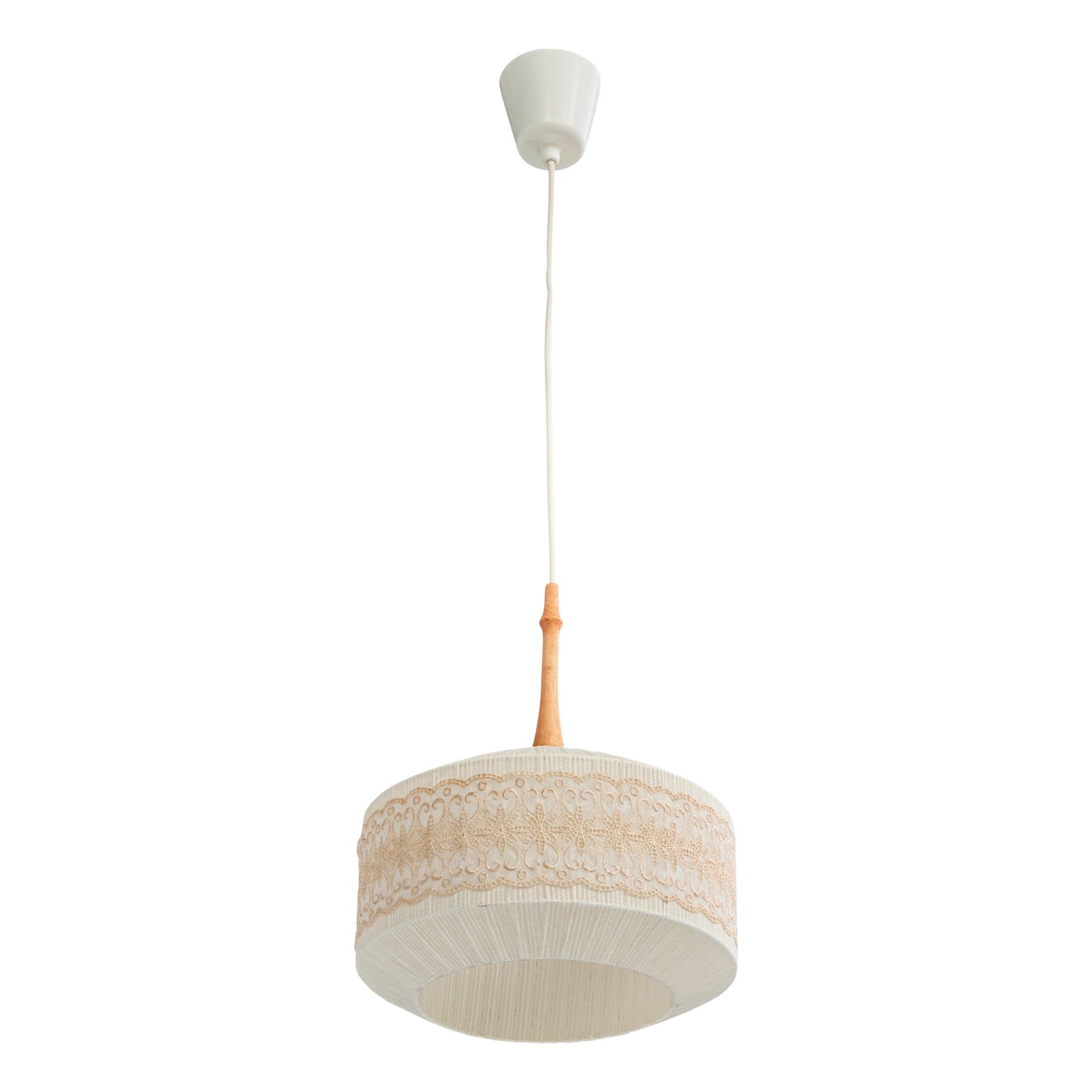 Designer svedese, lampada a sospensione, tessuto, legno, Svezia, anni
60