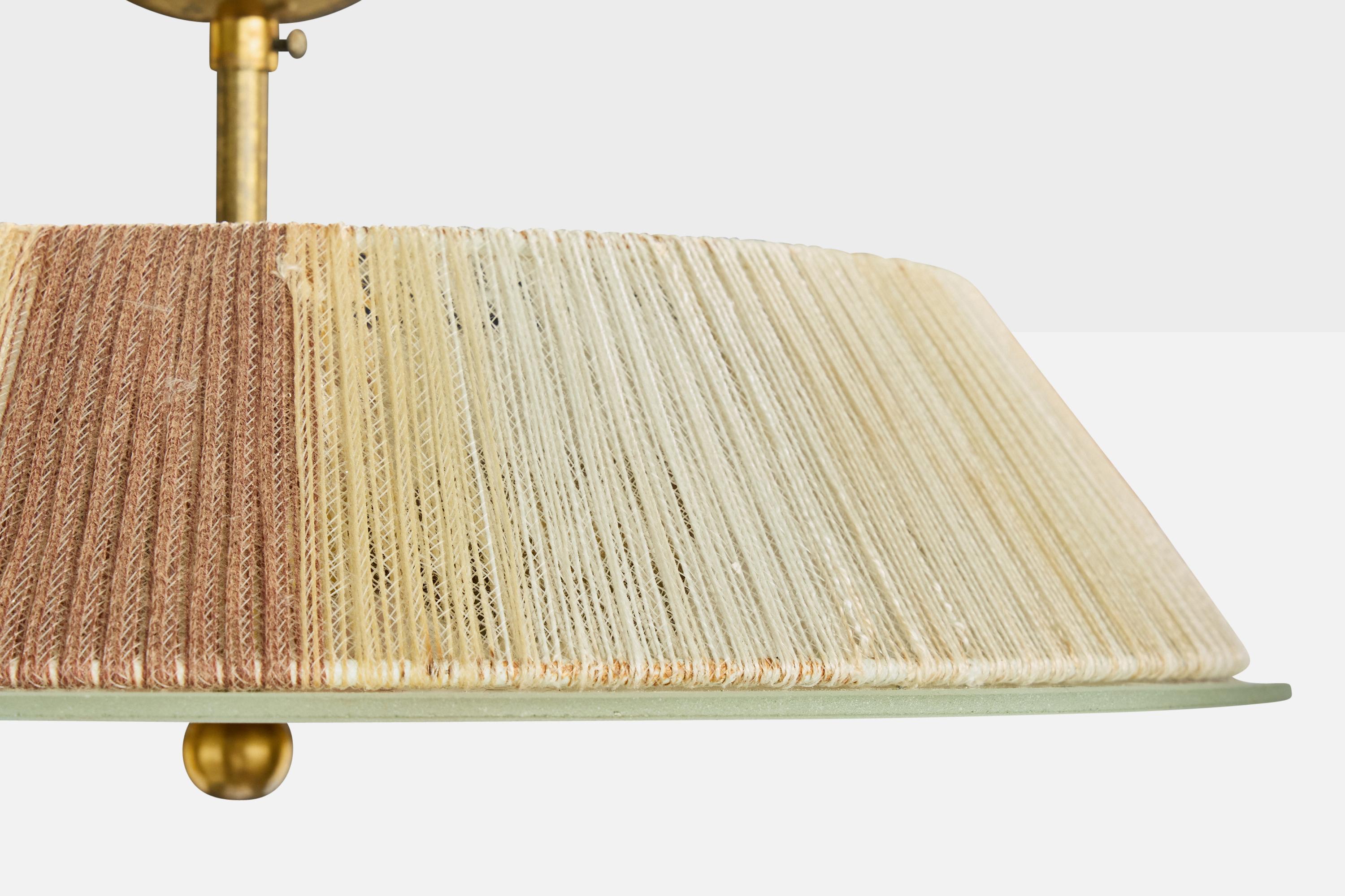 Designer suédois, suspension, verre, laiton, tissu, Suède, années 1930 État moyen - En vente à High Point, NC