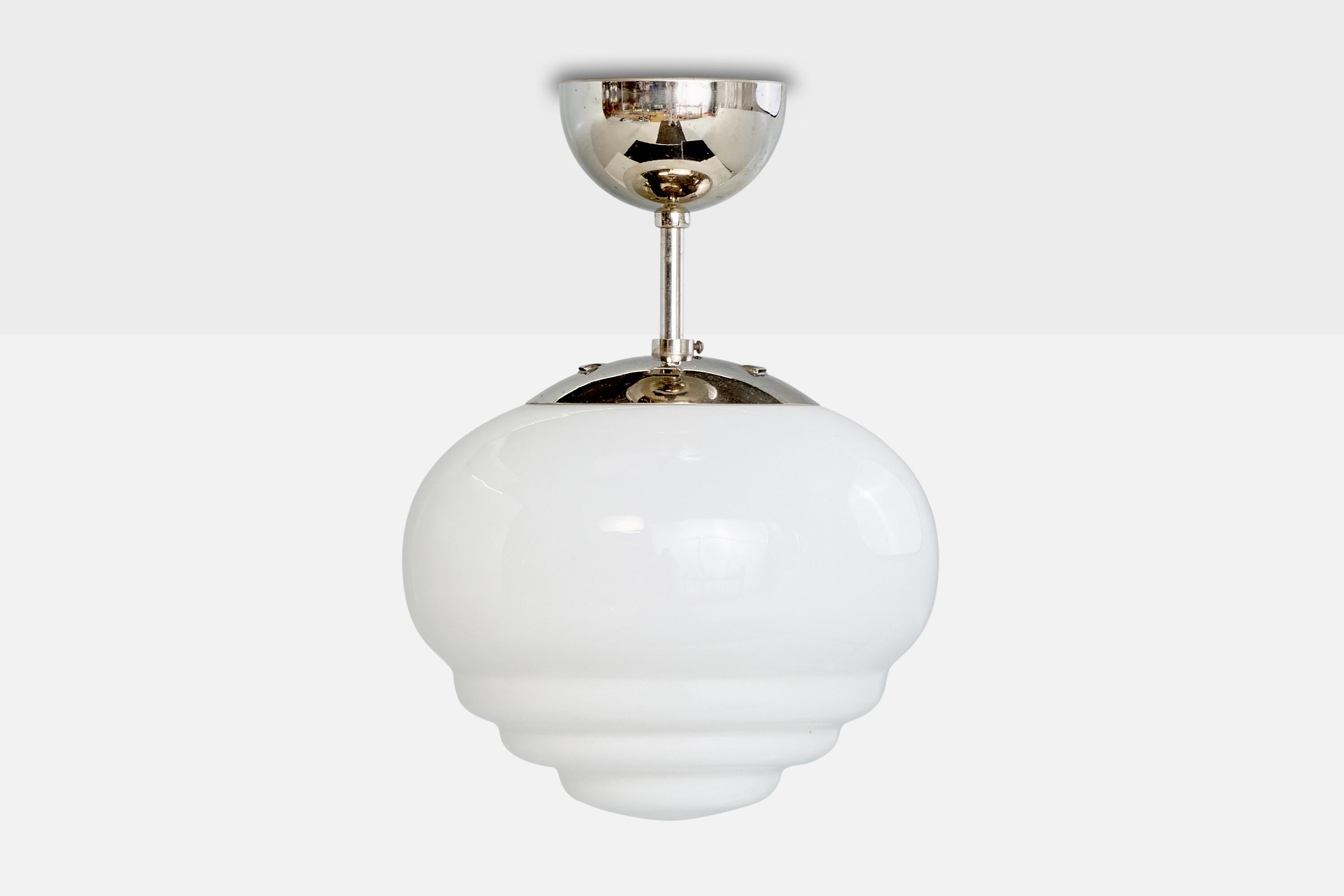 Scandinavo moderno Designer svedese, lampada a sospensione, vetro, cromo, Svezia, anni '30 in vendita
