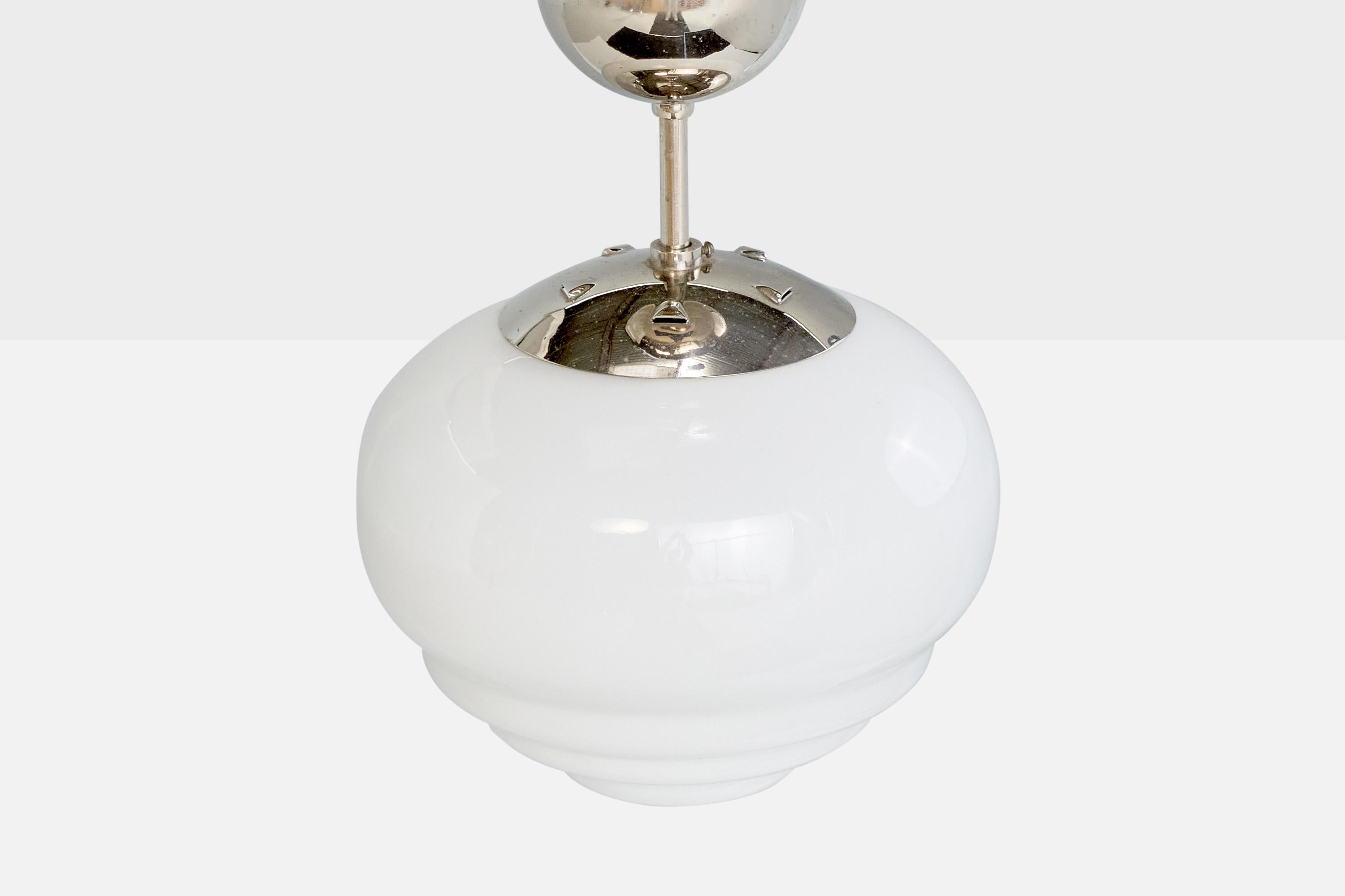 Svedese Designer svedese, lampada a sospensione, vetro, cromo, Svezia, anni '30 in vendita