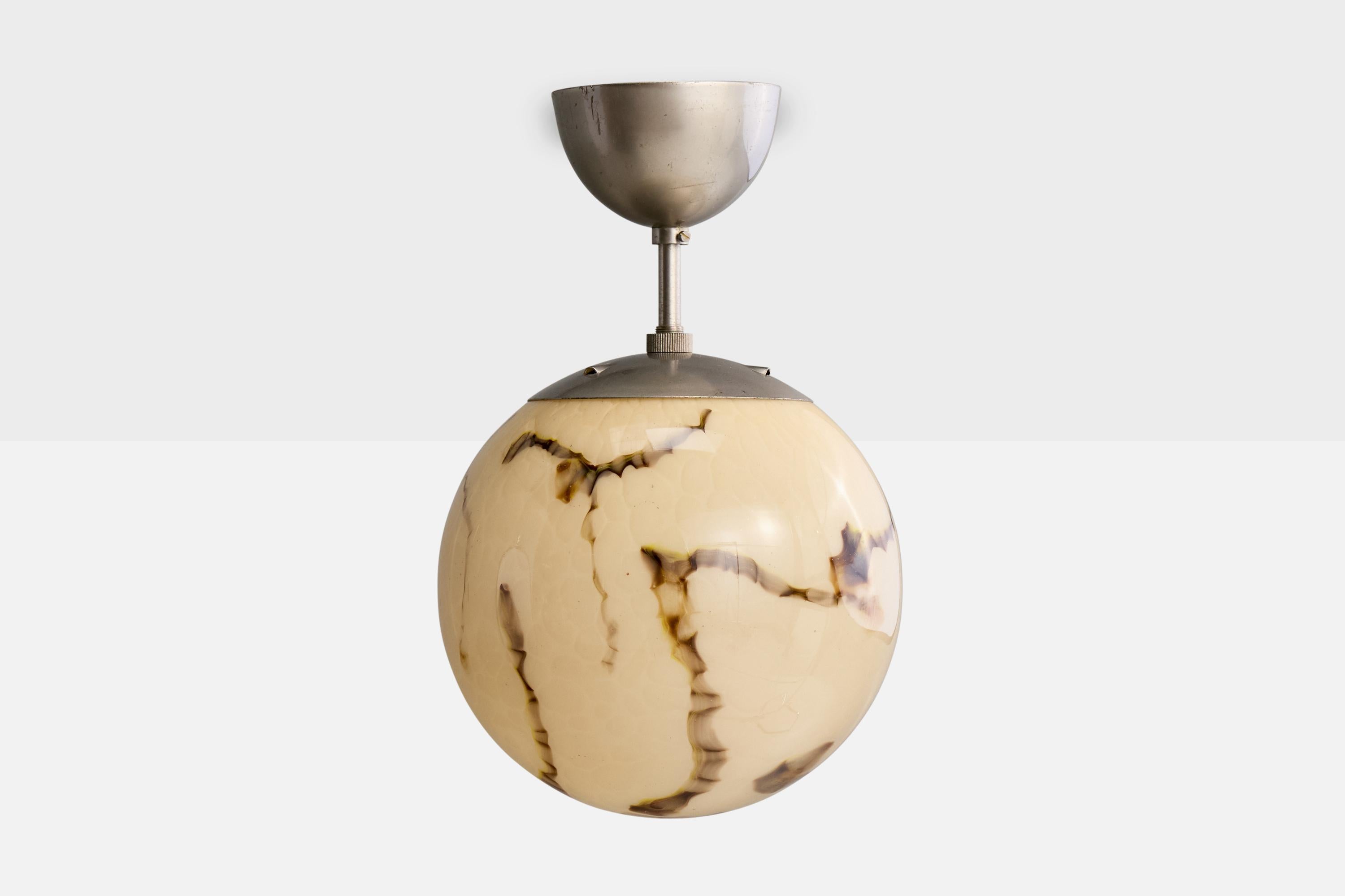 Scandinavo moderno Designer svedese, lampada a sospensione, vetro, nichel, Svezia, anni '30 in vendita