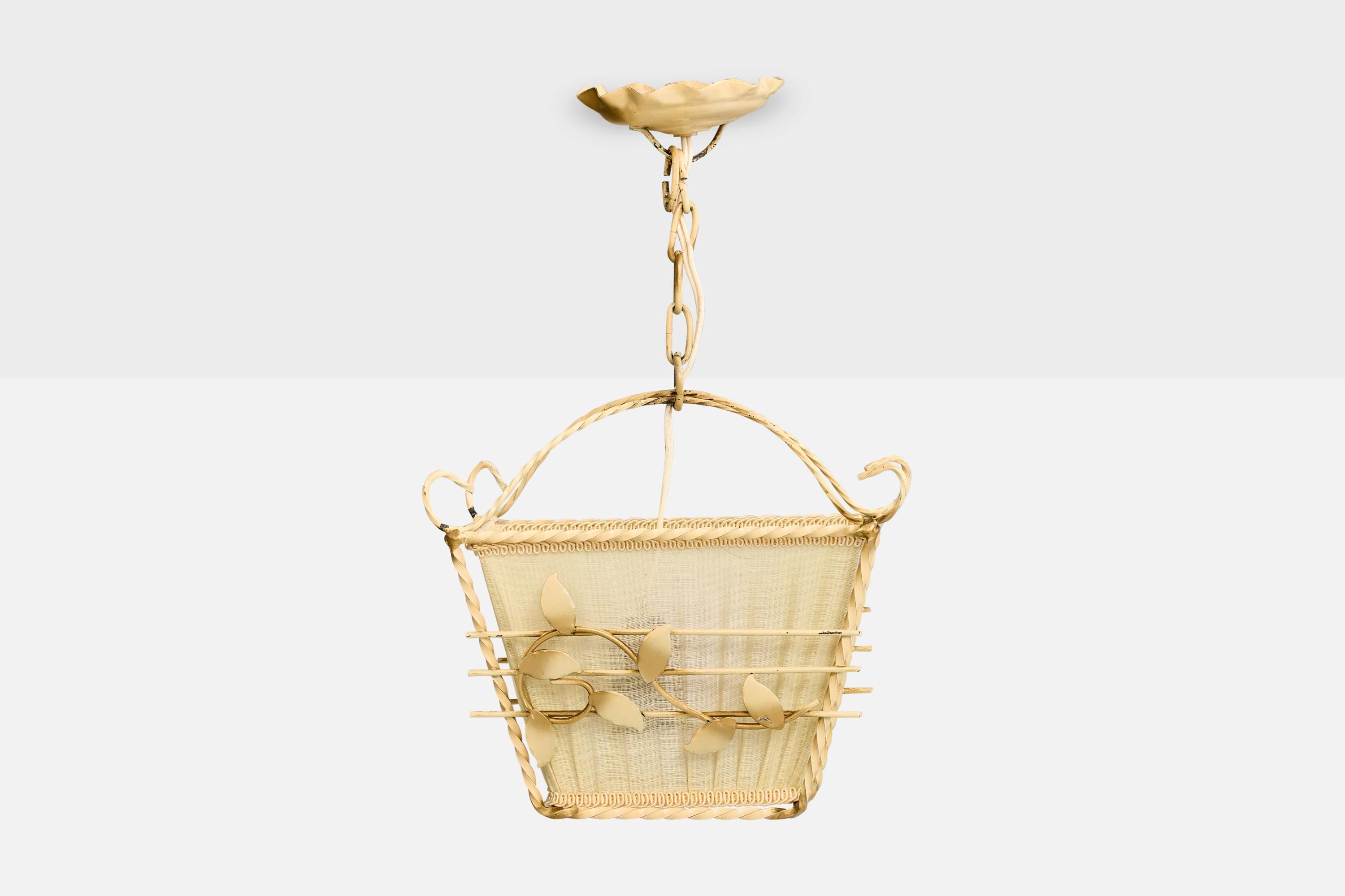 Scandinavo moderno Designer svedese, lampada a sospensione, ferro, tessuto, Svezia, anni '40 in vendita