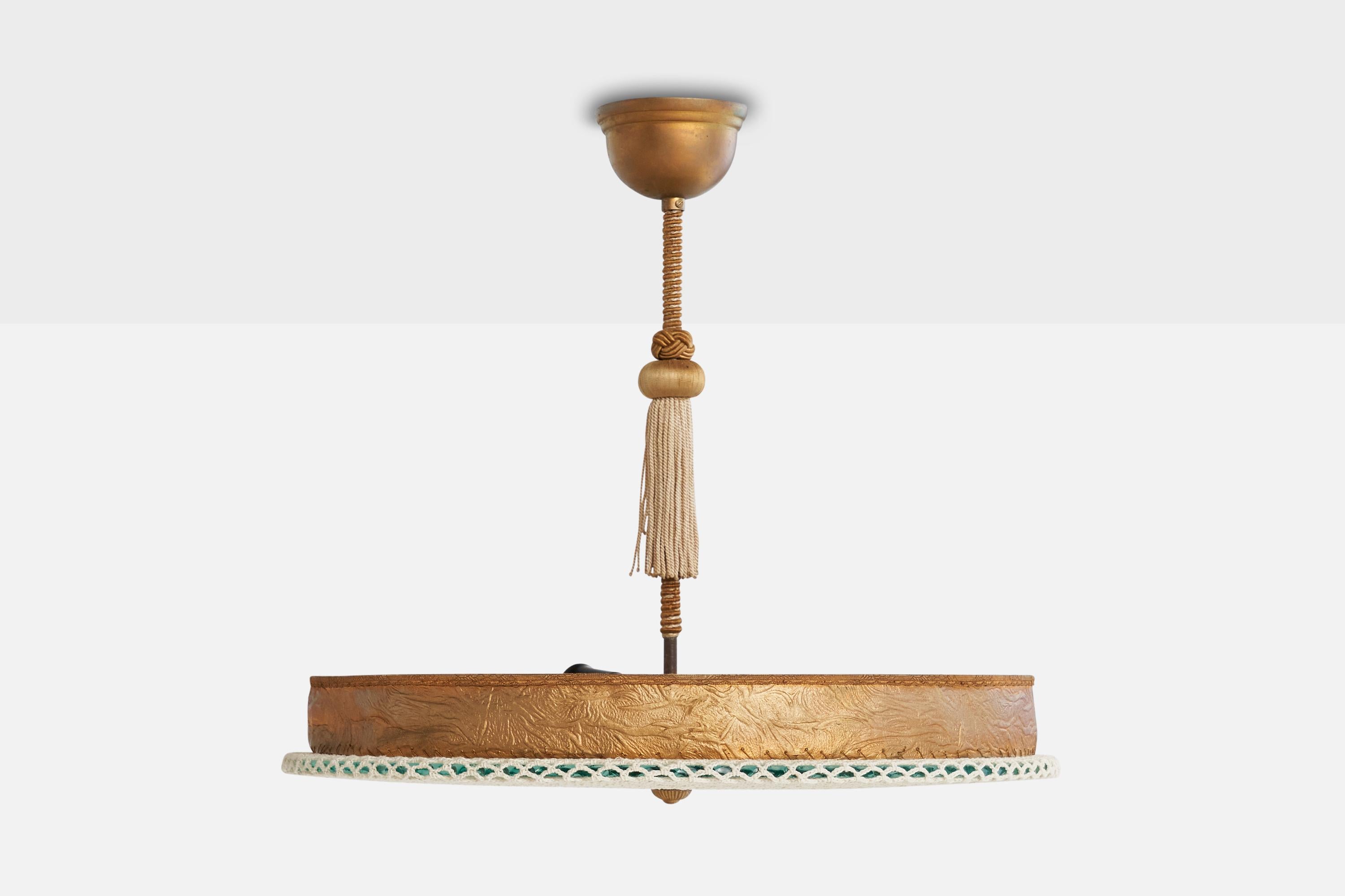Schwedische Designerin, Pendelleuchte, Metall, Stoff, Glas, Pergament, Schweden, 1930er Jahre (Mitte des 20. Jahrhunderts)