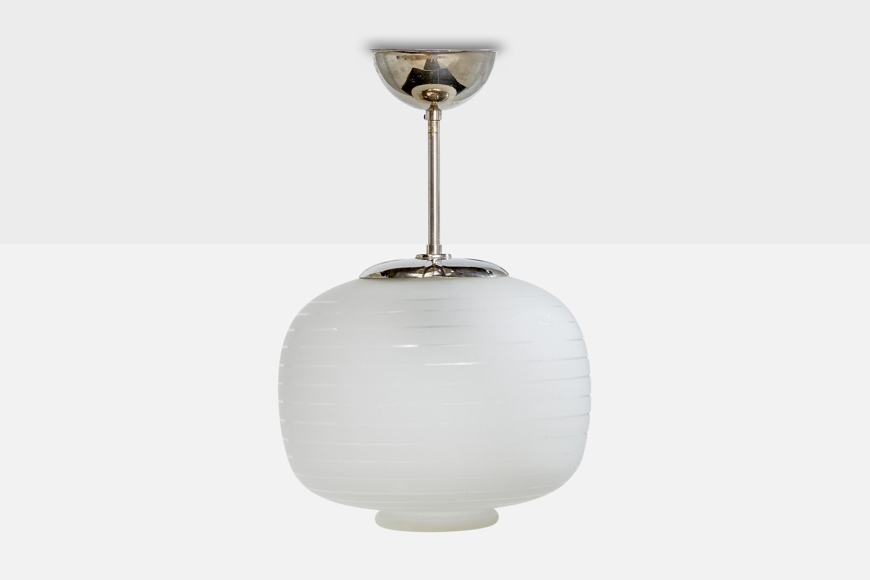Scandinavo moderno Designer svedese, lampada a sospensione, nichel, vetro, Svezia, anni '1930 in vendita