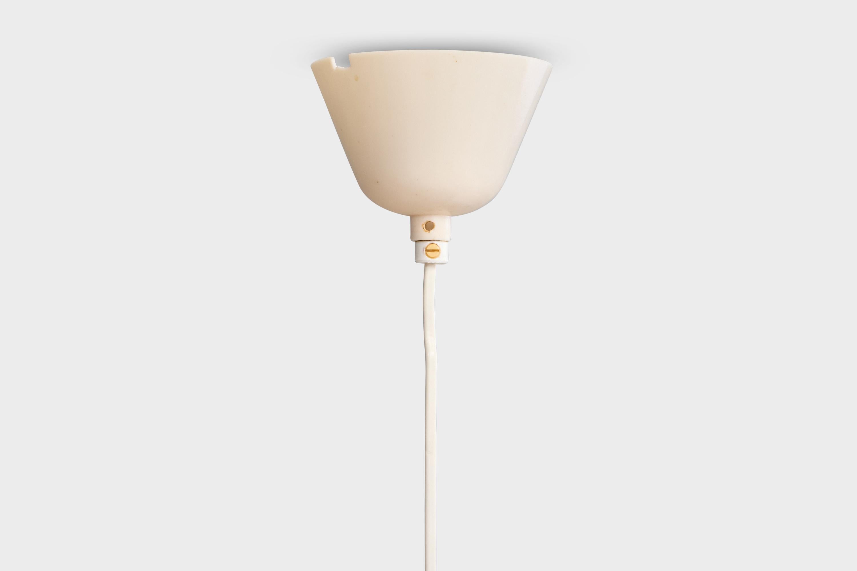 Designer svedese, lampada a sospensione, pino, Svezia, anni '70 in vendita 3