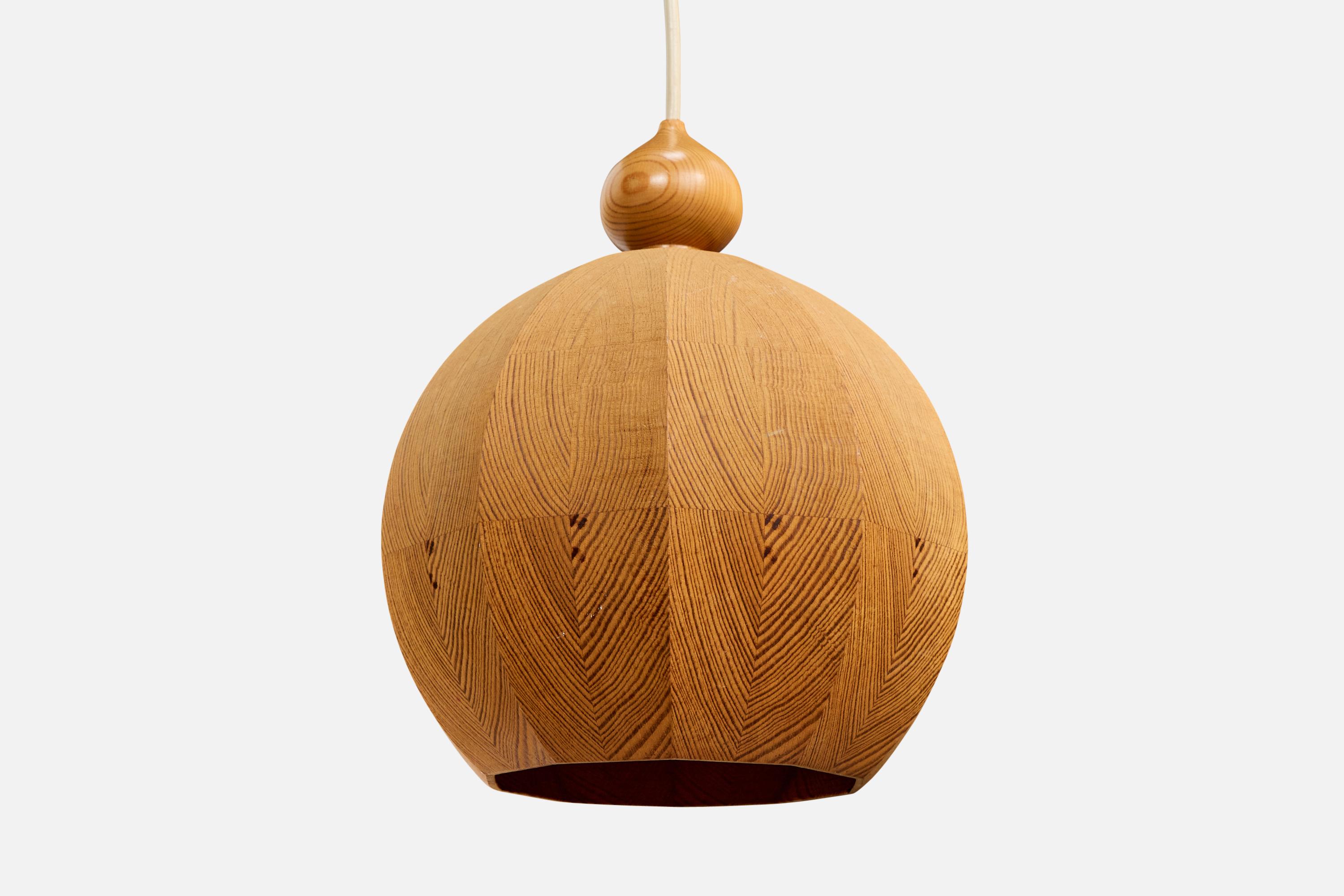 Late 20th Century Swedish Designer, Pendant Light, Pine, Sweden, 1970s For Sale