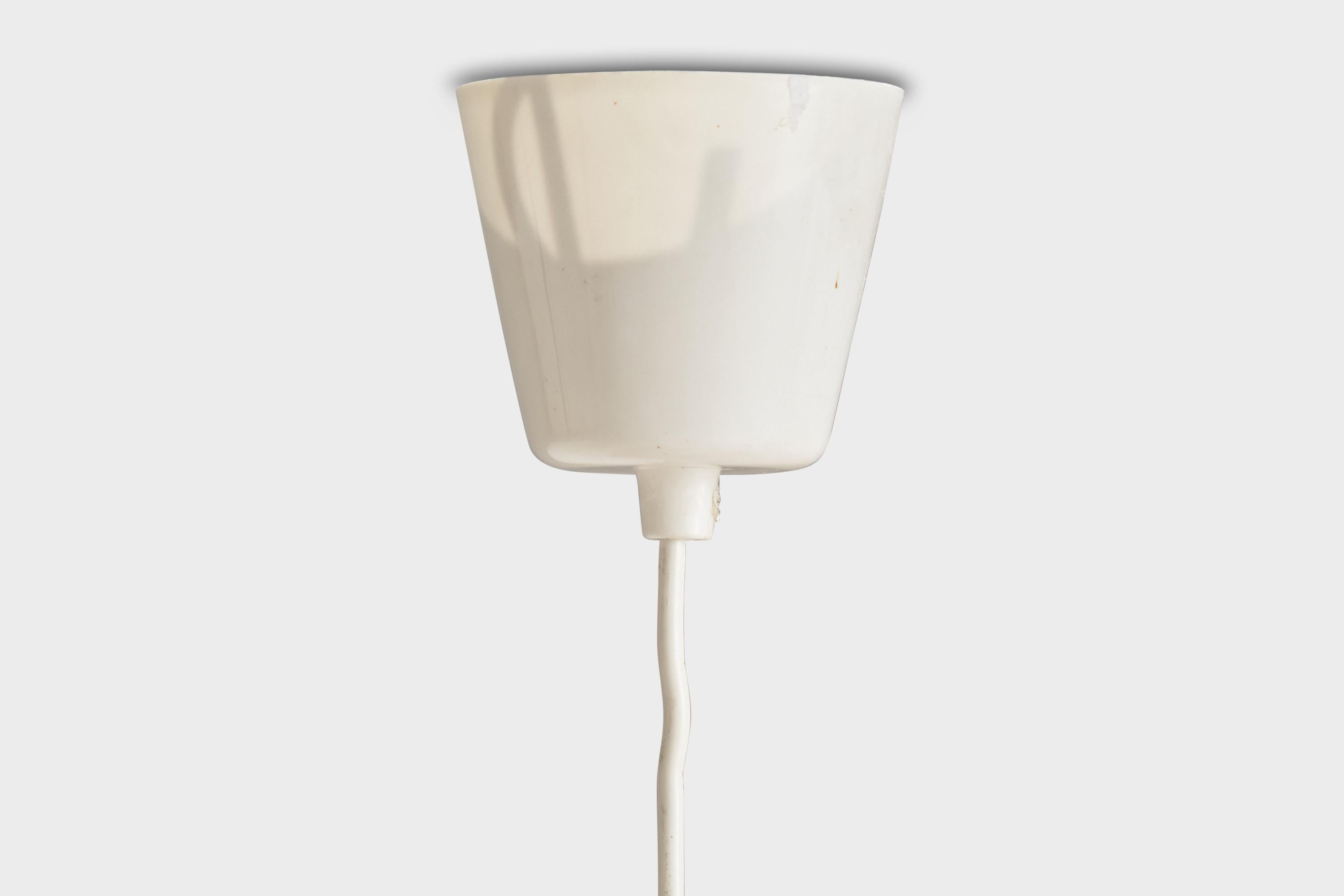 Designer svedese, lampada a sospensione, pino, Svezia, anni '70 in vendita 1