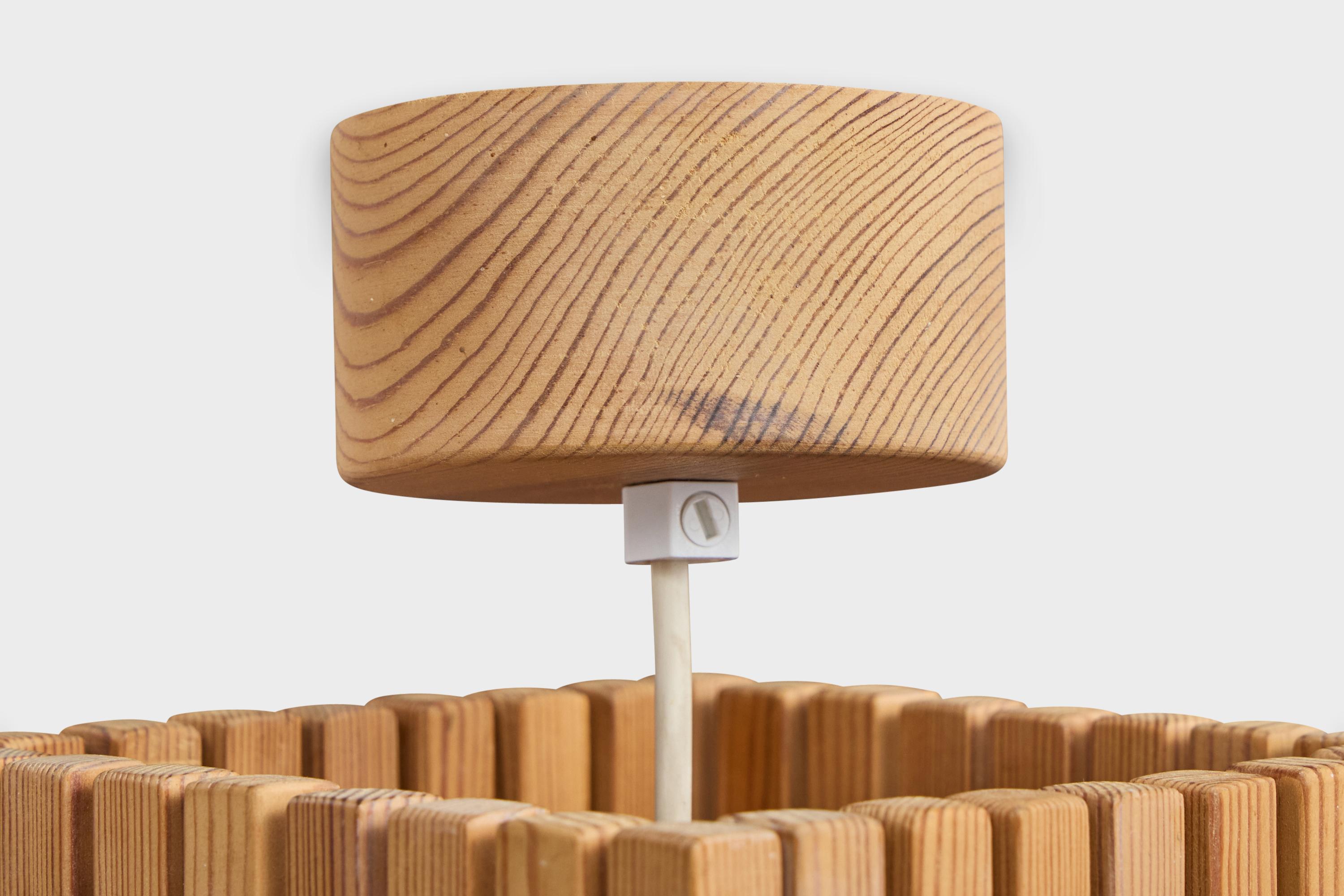 Designer suédois, lampe suspendue, pin, Suède, années 1970 en vente 2