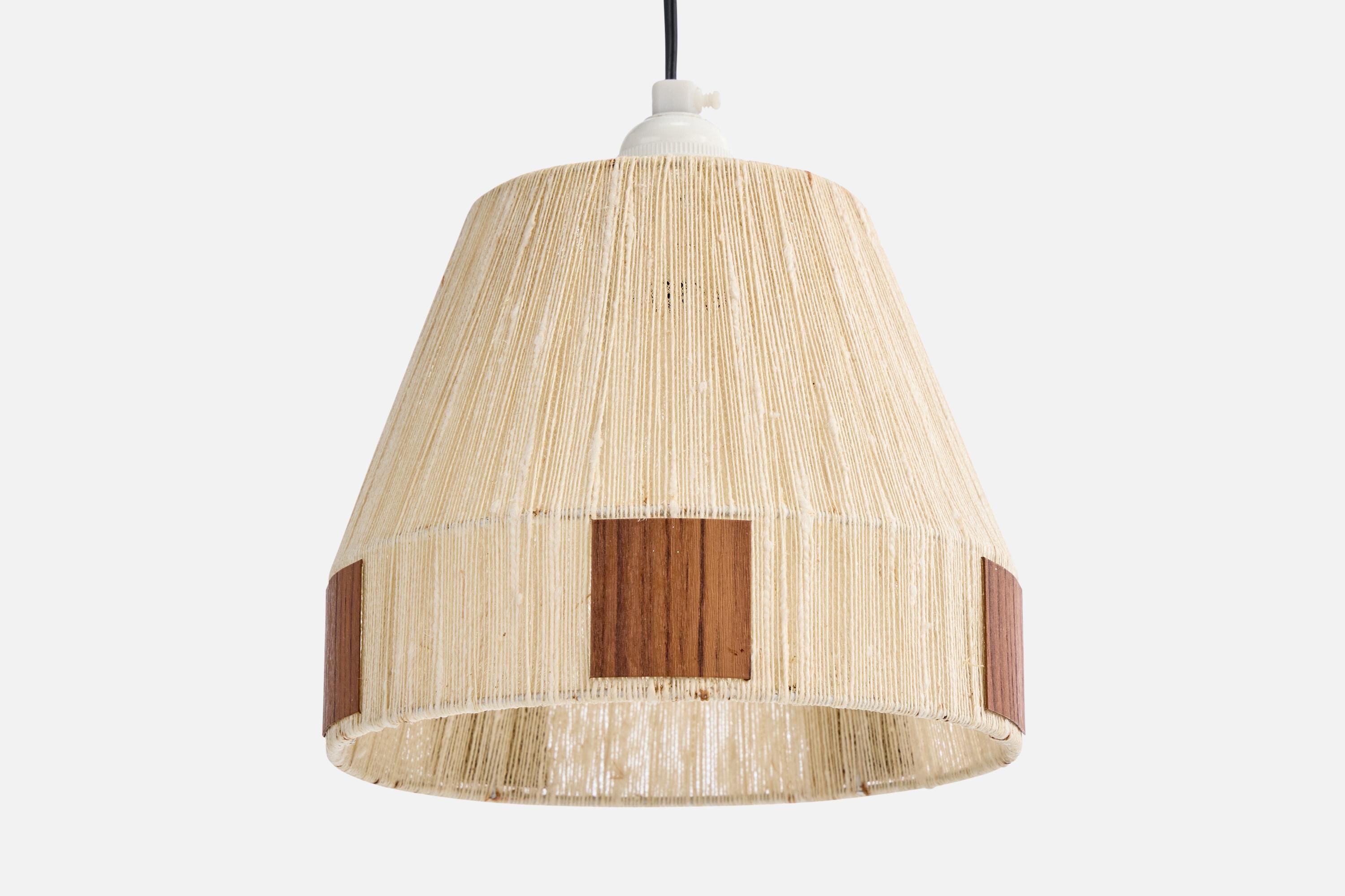 Design/One Light, Wood, Fabrice, Suède, années 1950 Bon état - En vente à High Point, NC