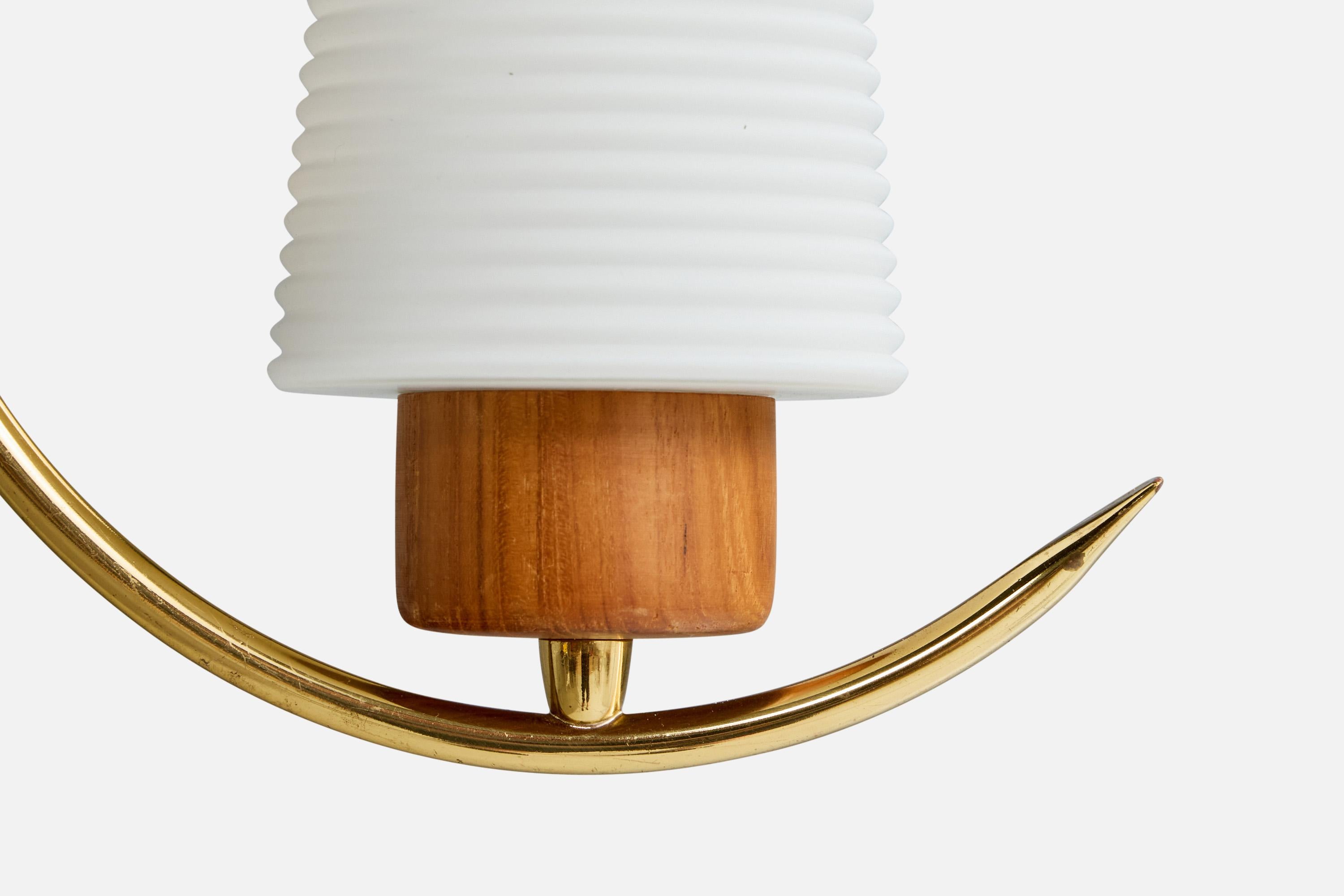 Design/One, lampes de suspension, laiton, teck, verre, Suède, années 1950 en vente 3