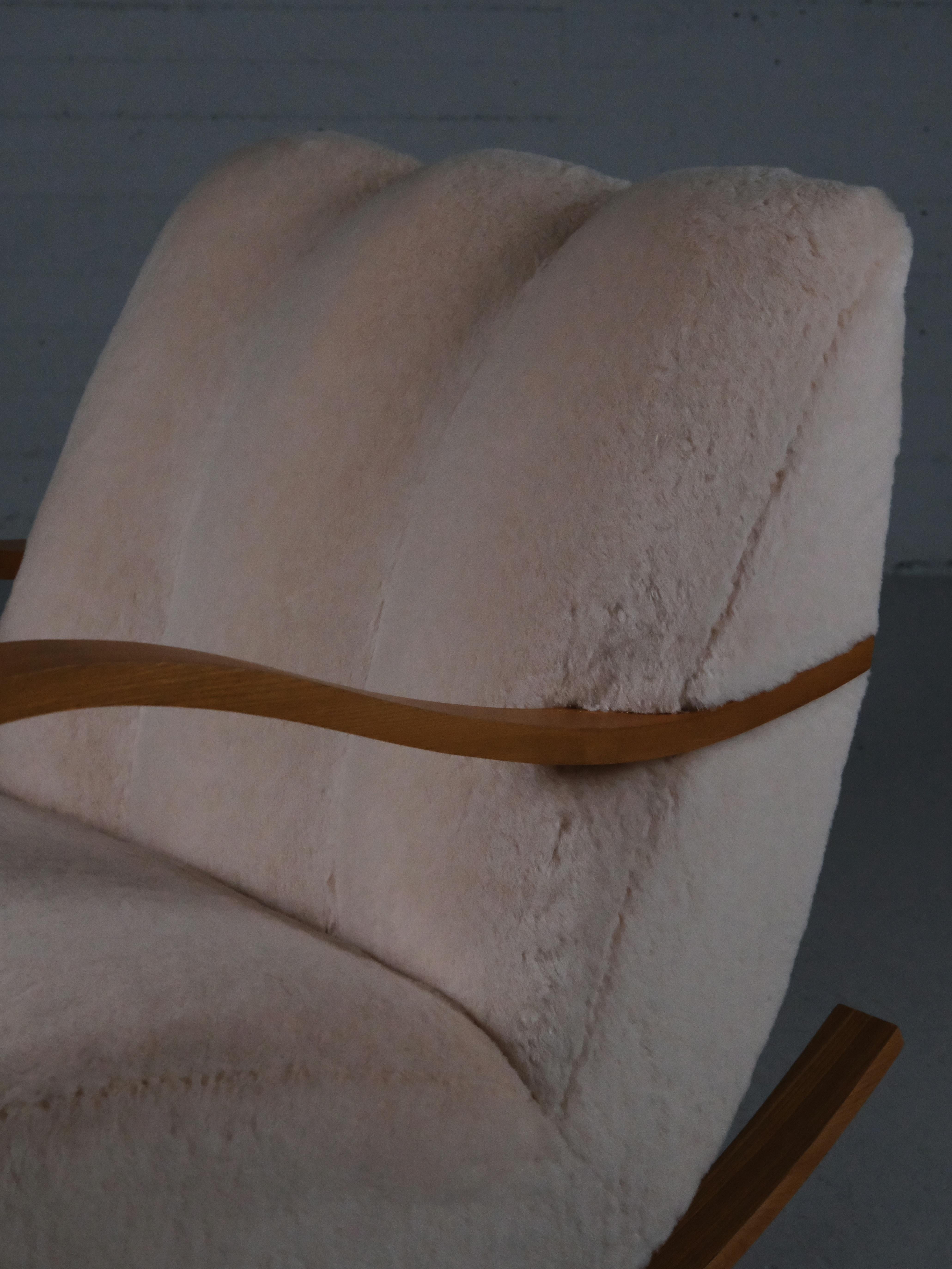 Sedie a dondolo di design svedese, olmo e alpaca, anni '40 in vendita 8