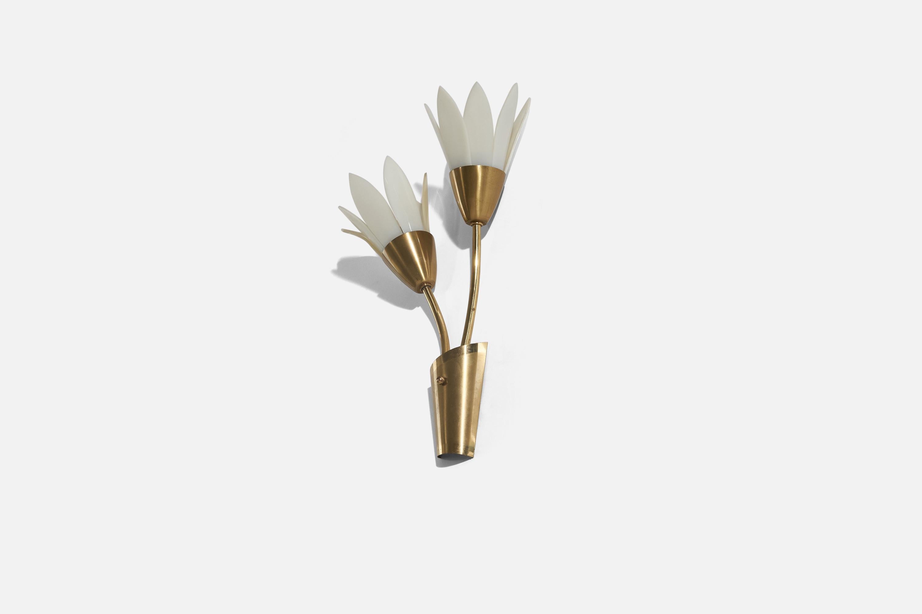 A brass and acrylic sconce designed and produced in Sweden, c. 1950s. 

Dimensions of back plate (inches) : 2.83 x 1.94 x 1.05 (height x width x depth).

Socket takes E-14 bulb.
There is no maximum wattage stated on the fixture.