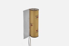 Schwedischer Designer, Wandleuchter, Messing, Glas, Schweden, ca. 1940er Jahre