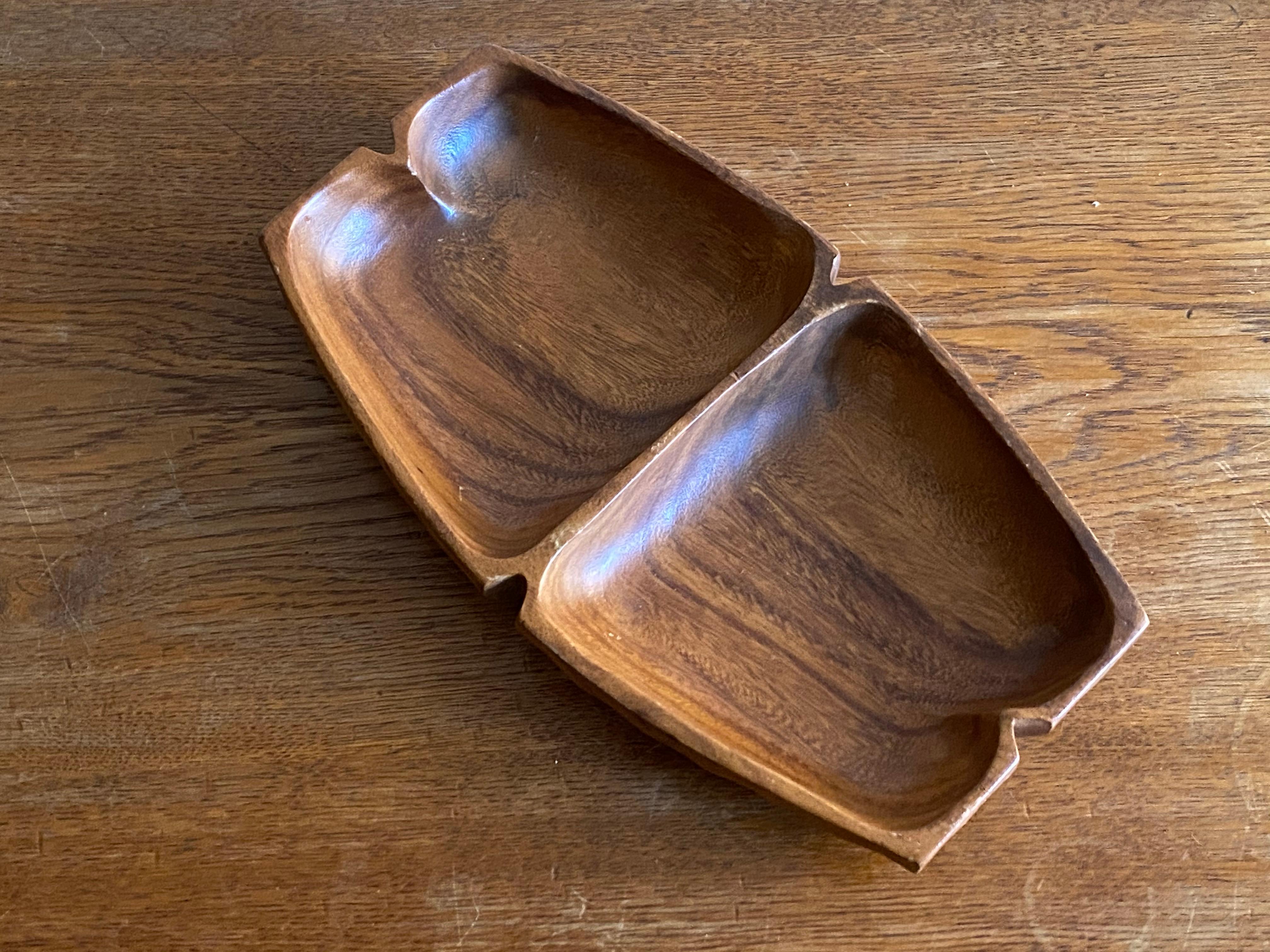 Swedish Designer, Sculptural Modernist Vide-Poche or Dish, Teak, Sweden 1950s In Good Condition In High Point, NC