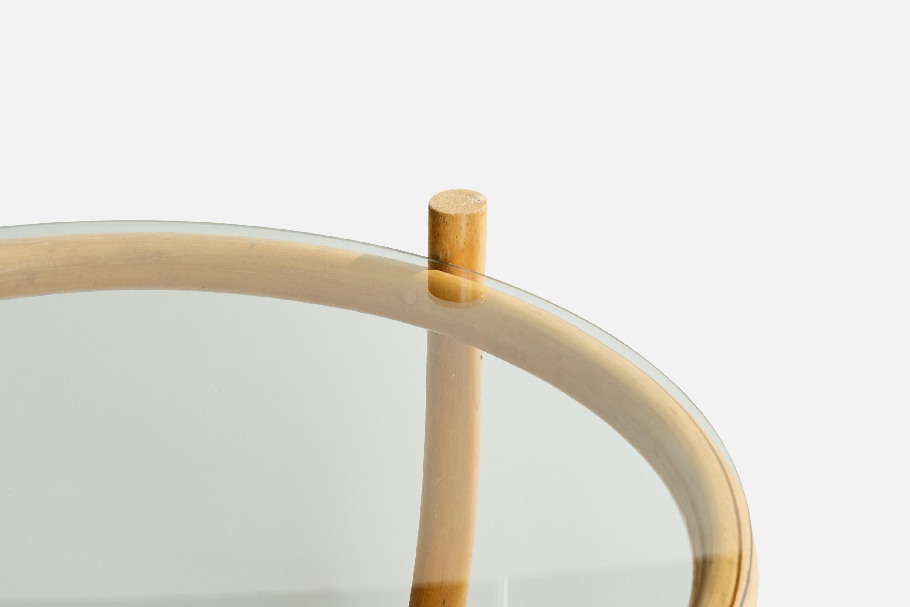 Milieu du XXe siècle Swedish Designer, Side Table, Bamboo, Glass, Sweden, 1960s en vente