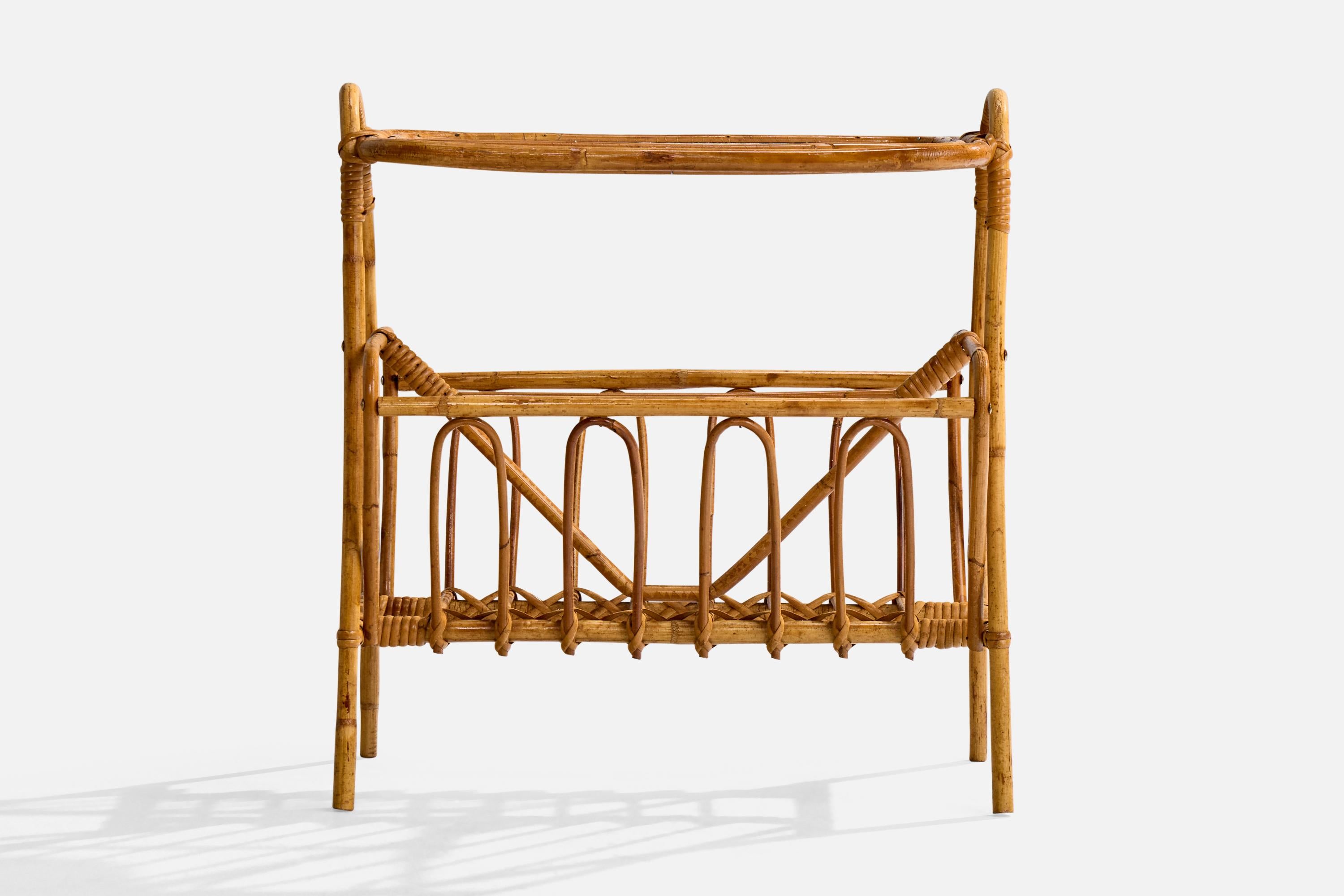 Suédois Swedish Designer, Side Table, Bamboo, Rattan, Glass, Sweden, 1950s en vente