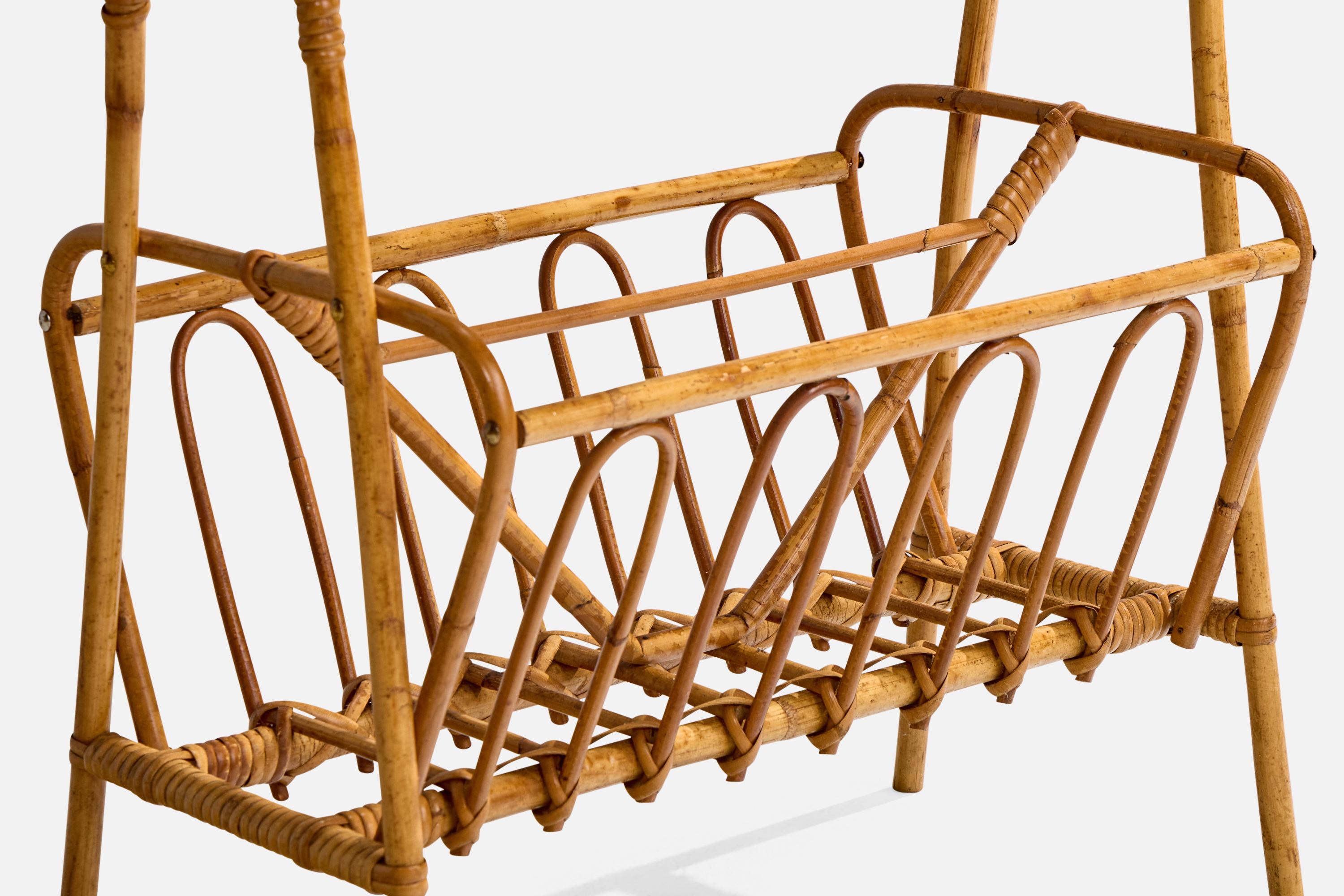 Swedish Designer, Side Table, Bamboo, Rattan, Glass, Sweden, 1950s en vente 1