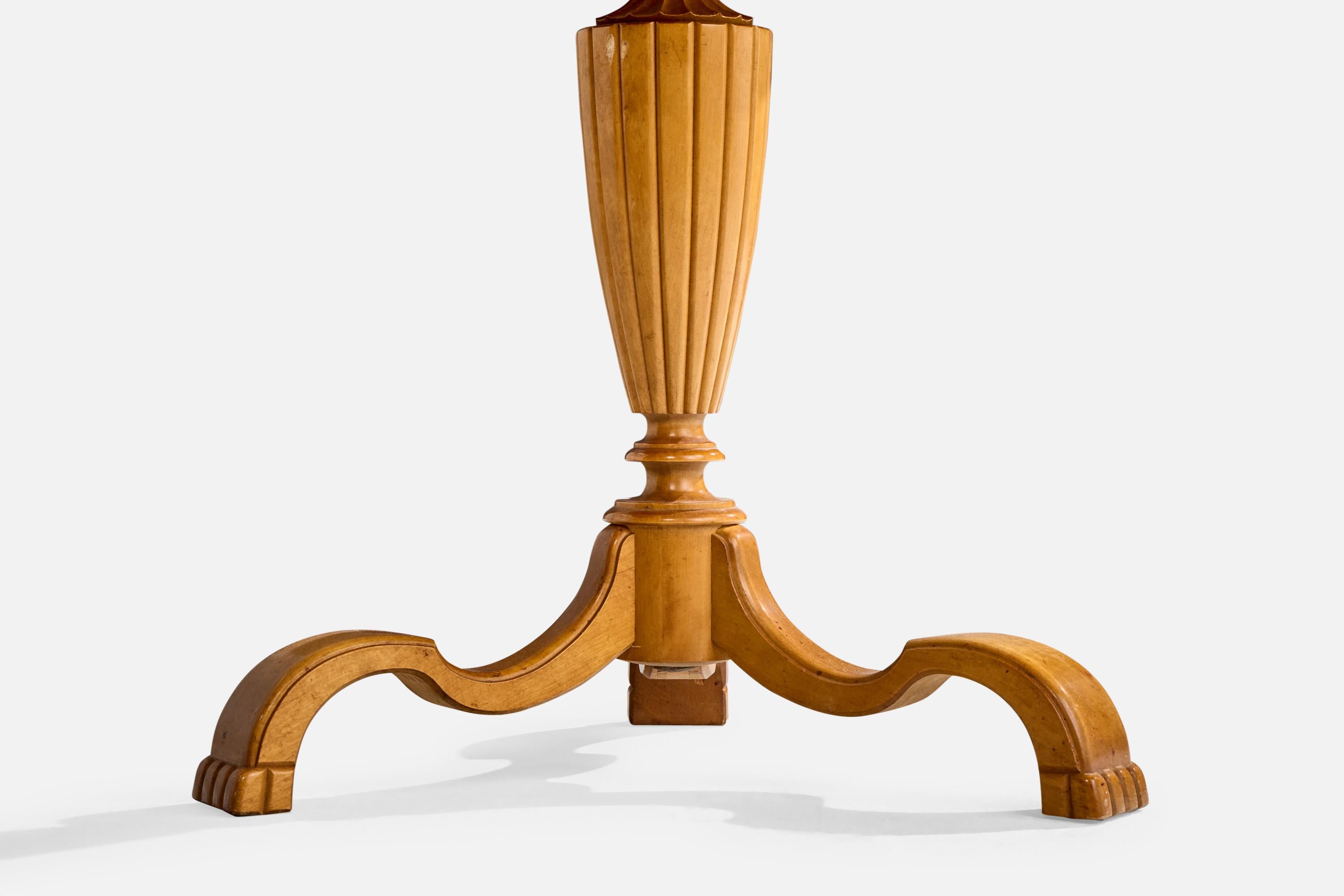 Designer suédois, table d'appoint, bouleau, loupe, Suède, années 1930 en vente 3