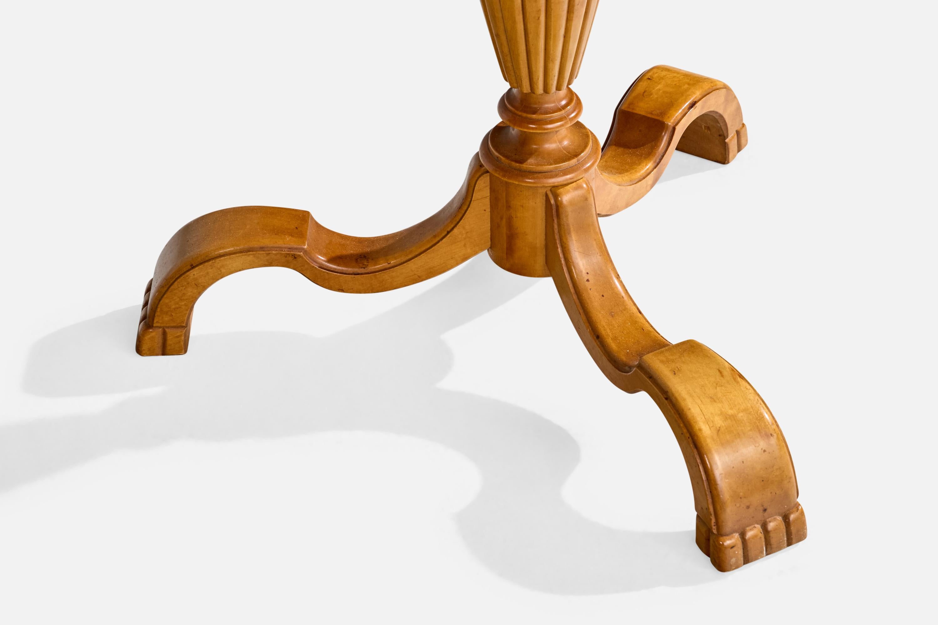 Designer suédois, table d'appoint, bouleau, loupe, Suède, années 1930 en vente 2