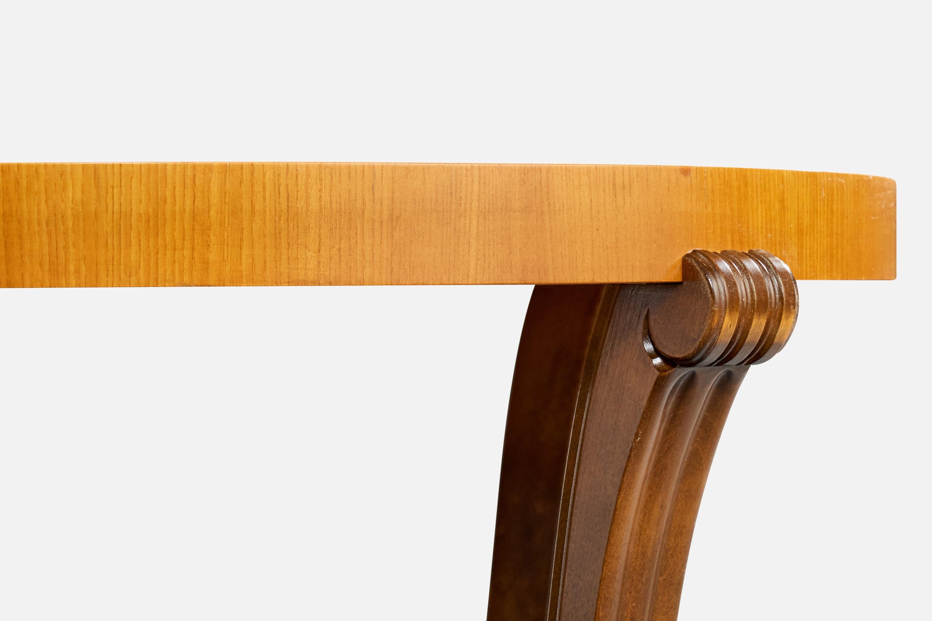 Tavolino di design svedese, betulla, olmo, Svezia, anni '30 in vendita 1