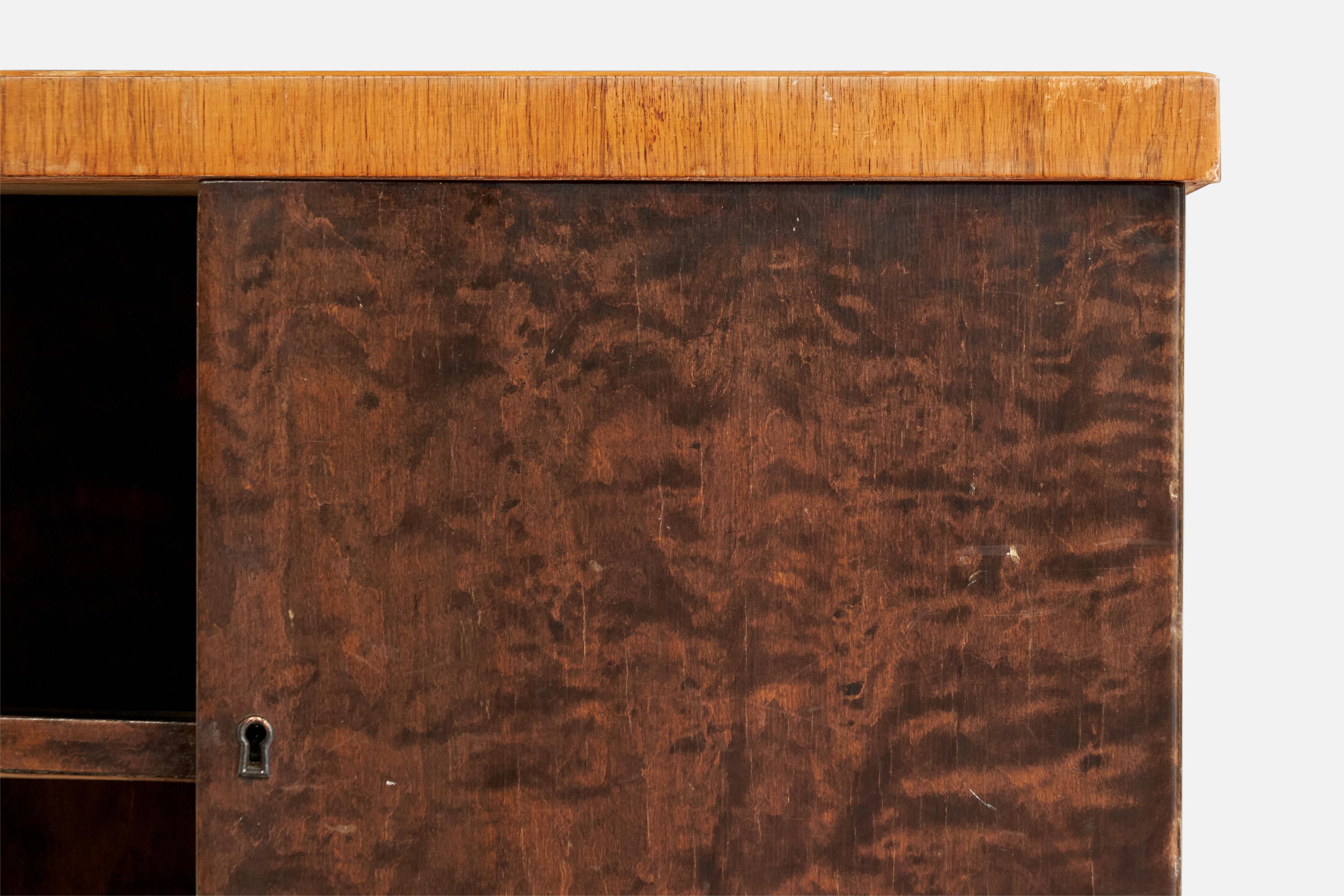 Schwedischer Designer, Beistelltisch, Birke, Eiche, Schweden, 1930er Jahre im Angebot 7