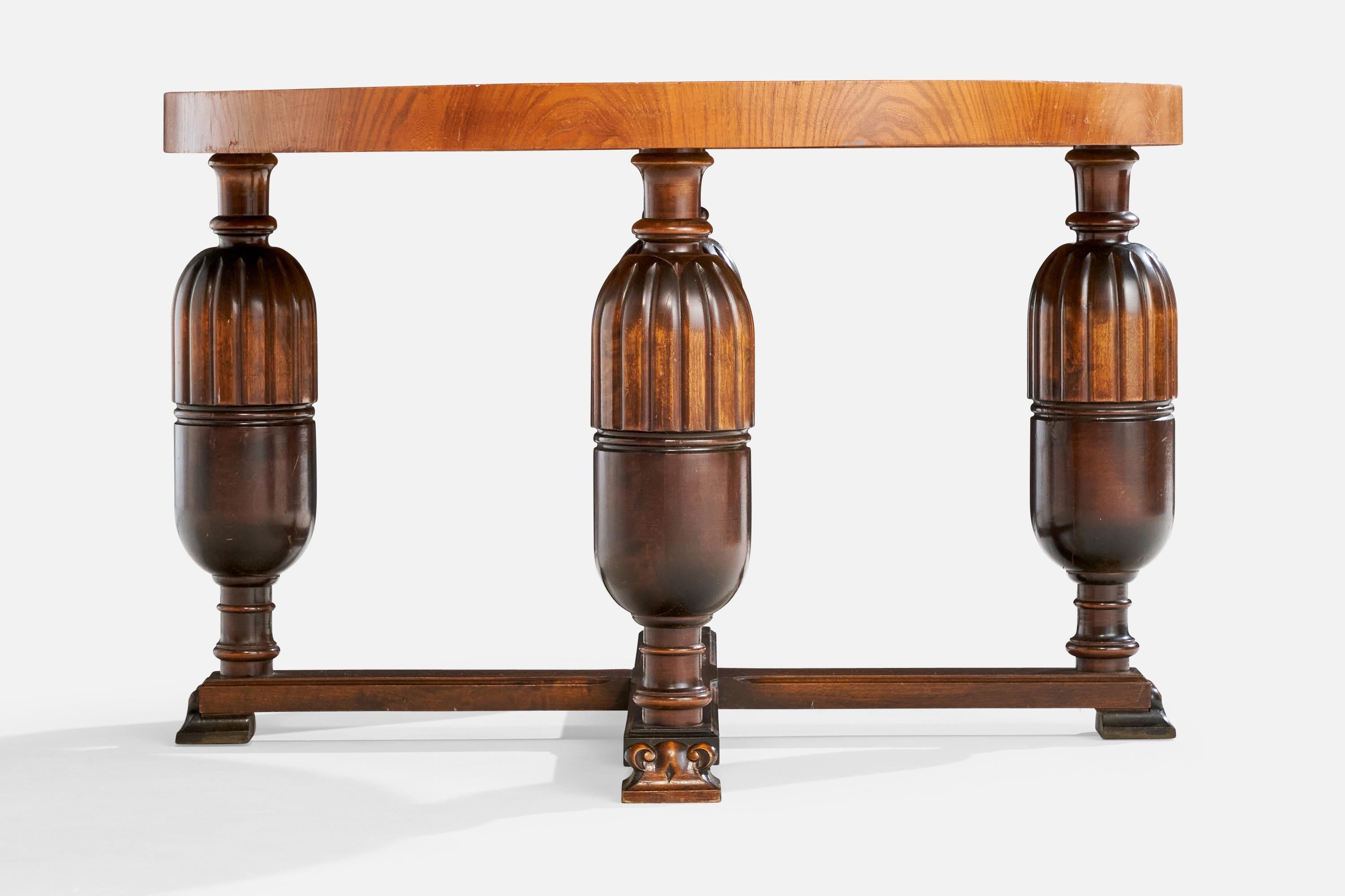 Schwedischer Designer, Beistelltisch, Birke, Eiche Schweden, 1930er Jahre (Mitte des 20. Jahrhunderts) im Angebot