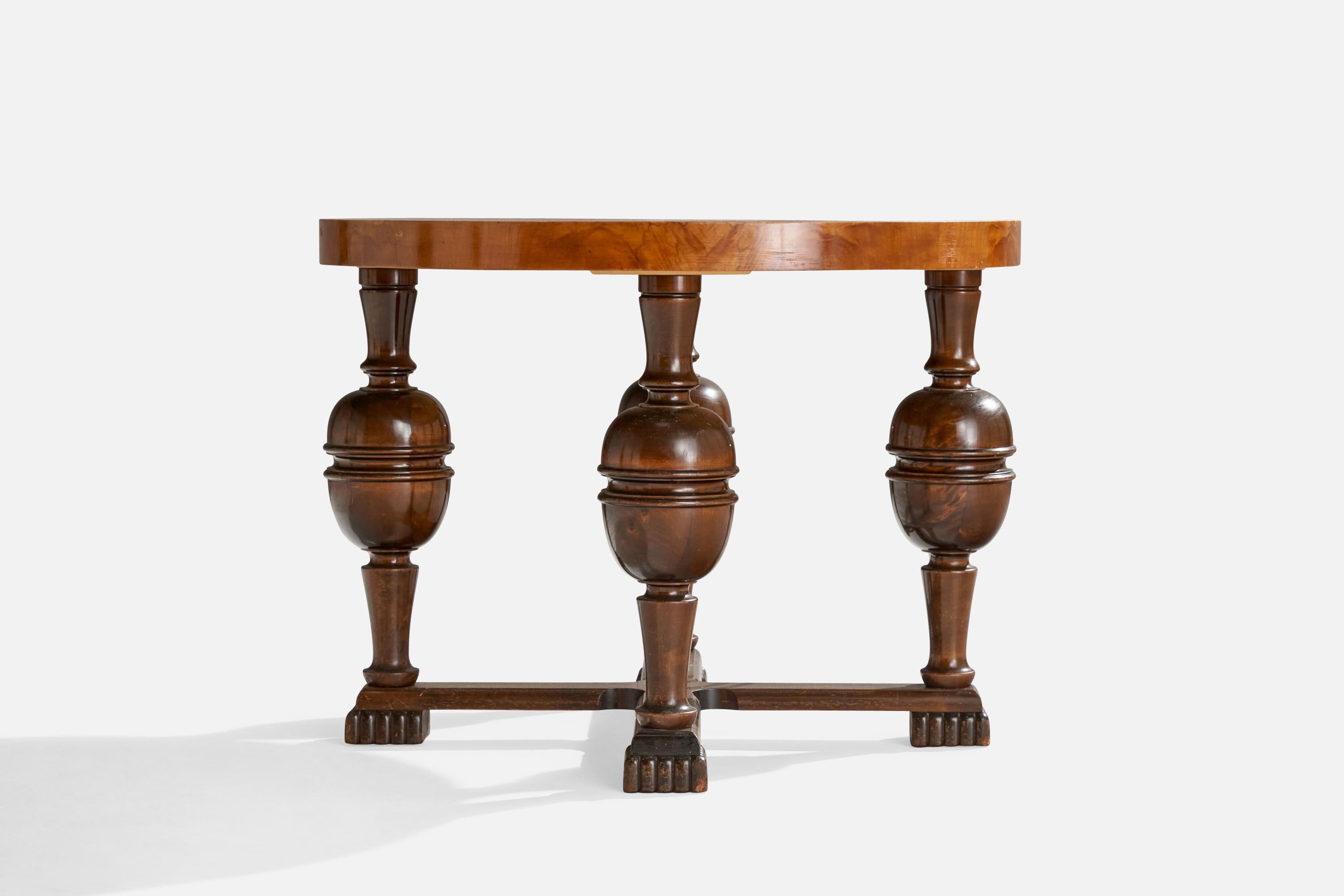 Schwedischer Designer, Beistelltisch, Birke, Schweden, 1930er Jahre im Zustand „Gut“ im Angebot in High Point, NC