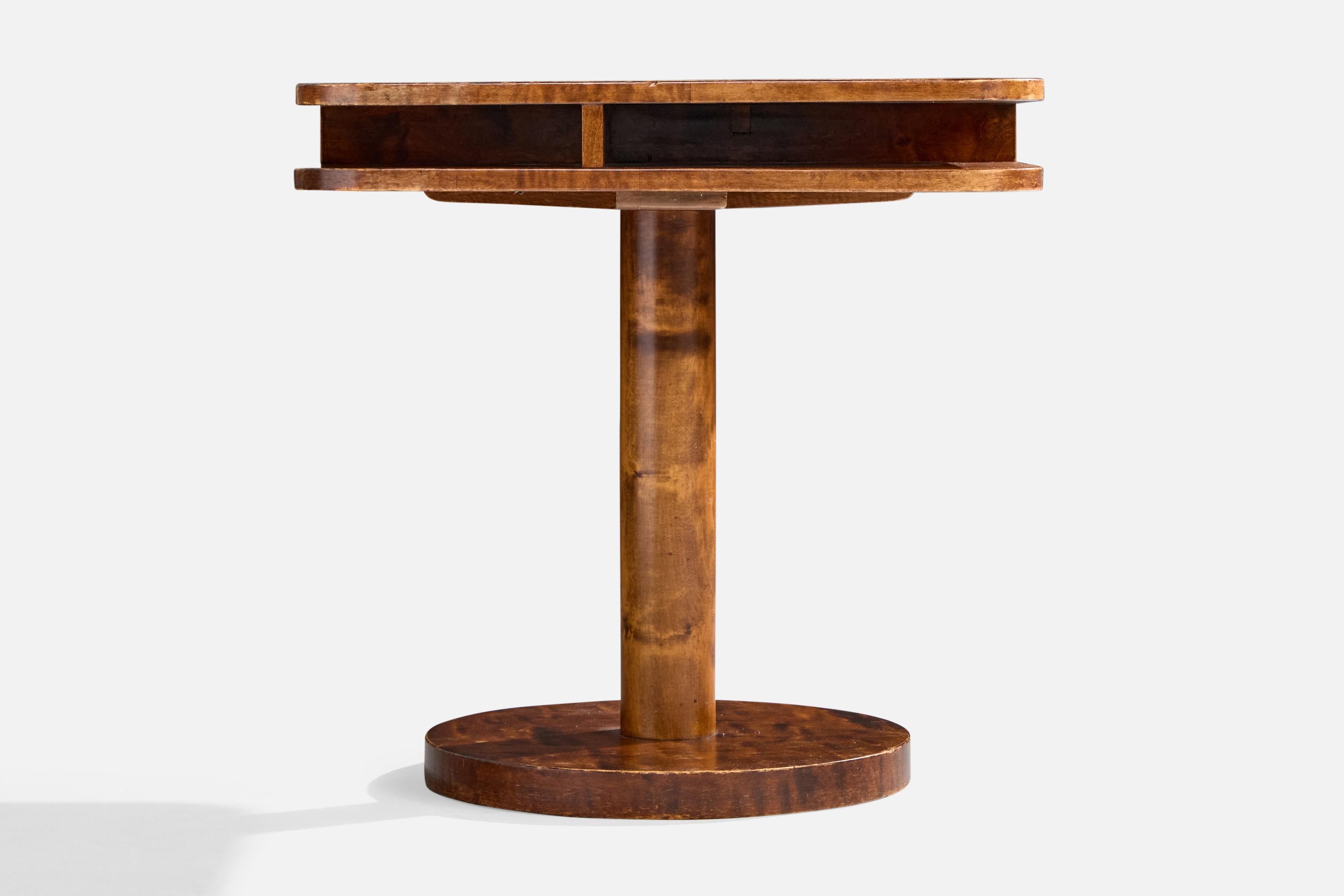 Suédois Swedish Designer, Side Table, Birch, Sweden, 1930s en vente