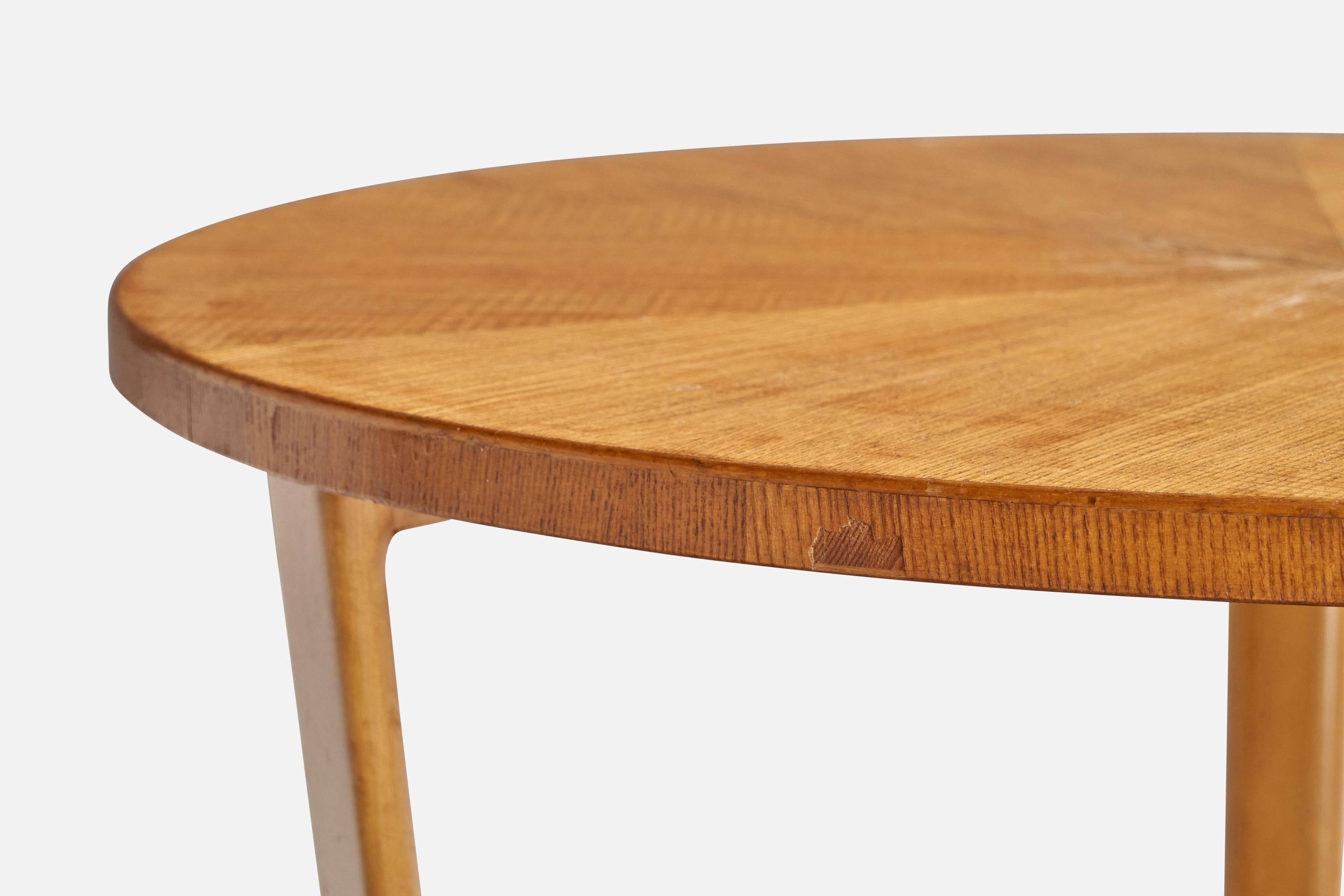 Schwedischer Designer, Beistelltisch, Birke, Schweden, 1930er Jahre im Angebot 3