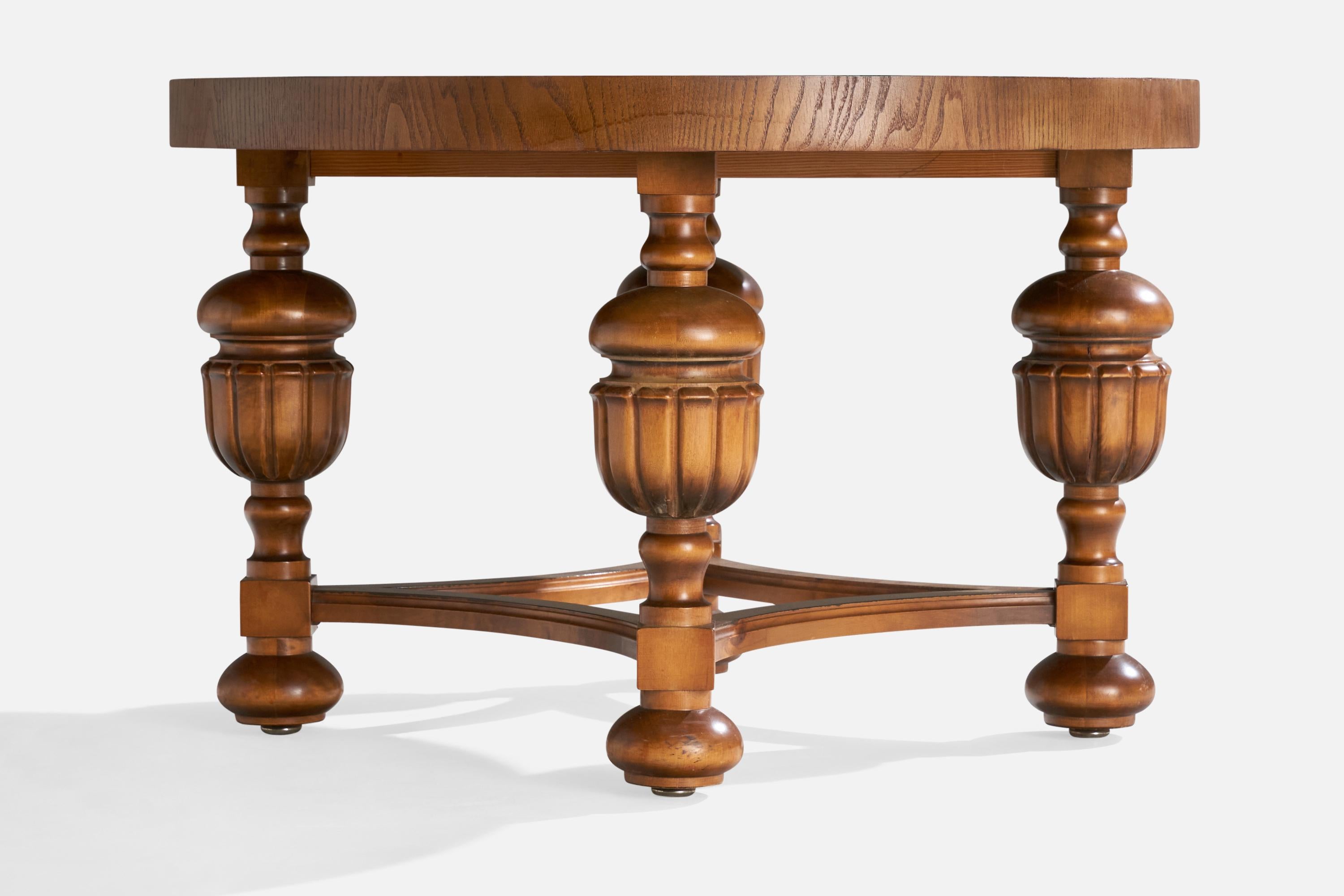 Schwedischer Designer, Beistelltisch, Ulme, Birke, Schweden, 1930er Jahre im Zustand „Gut“ im Angebot in High Point, NC