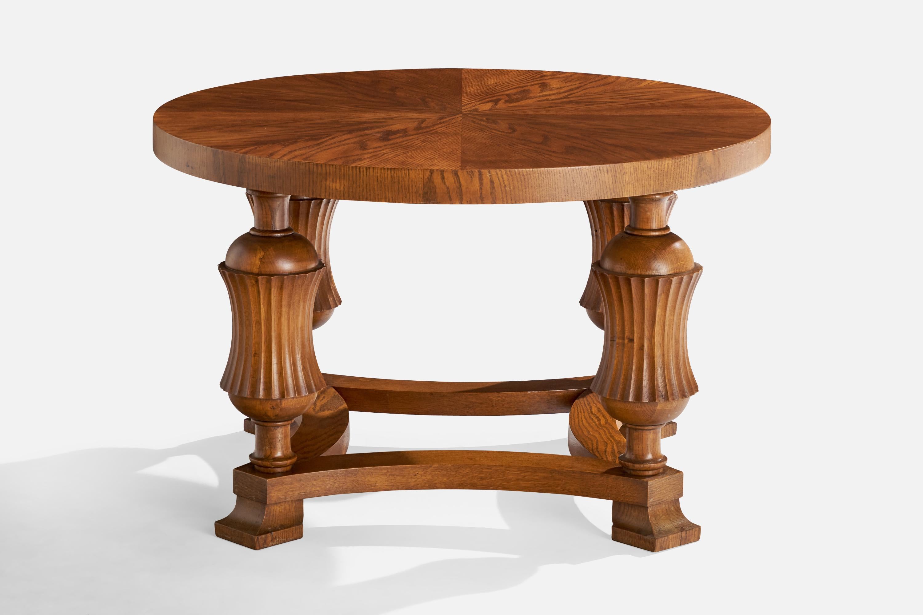 Diseñador sueco, Mesa auxiliar, Olmo, Suecia, años 1930 Sueco en venta