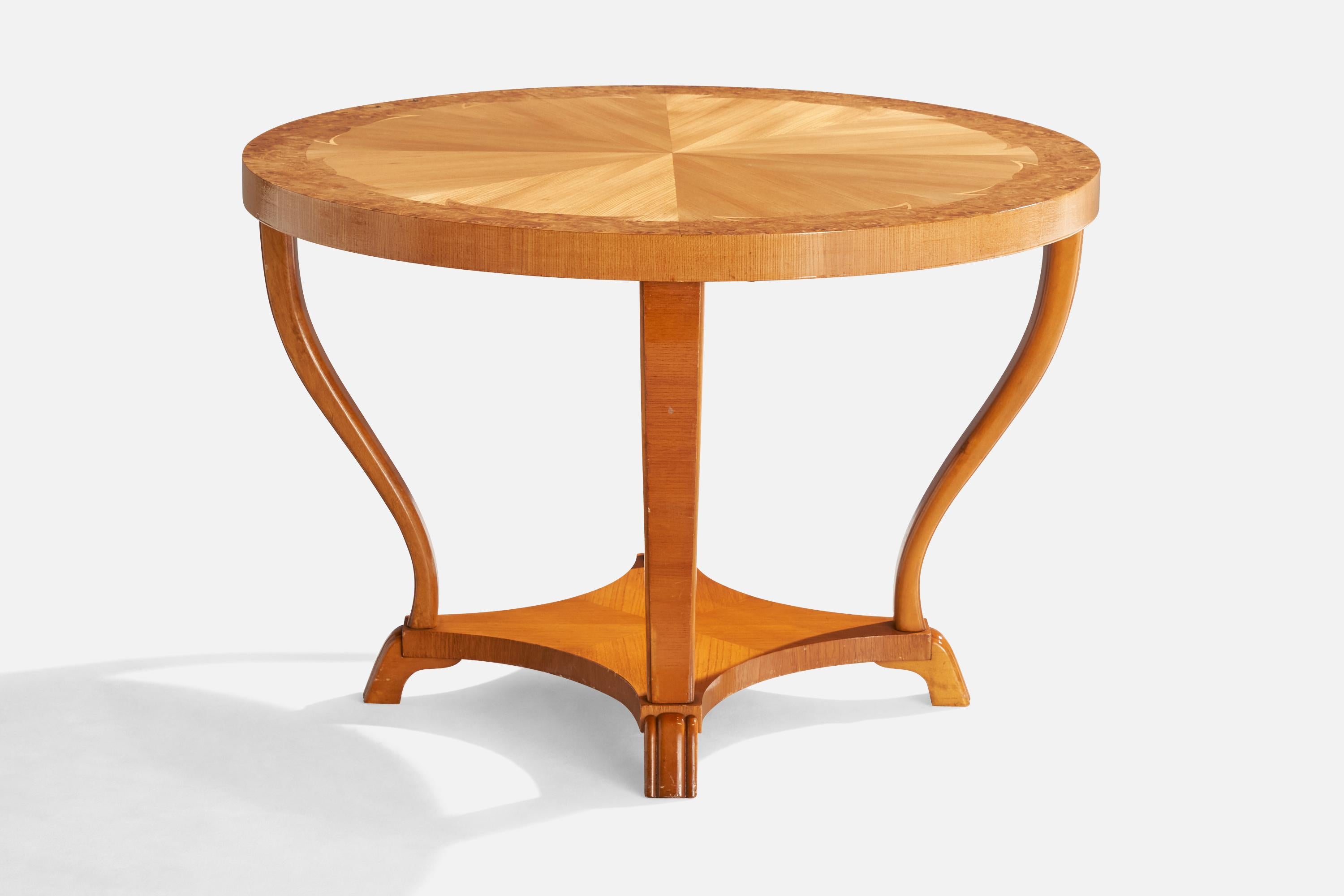 Diseñador sueco, mesa auxiliar, roble, nudo, Suecia, años 30 Sueco en venta