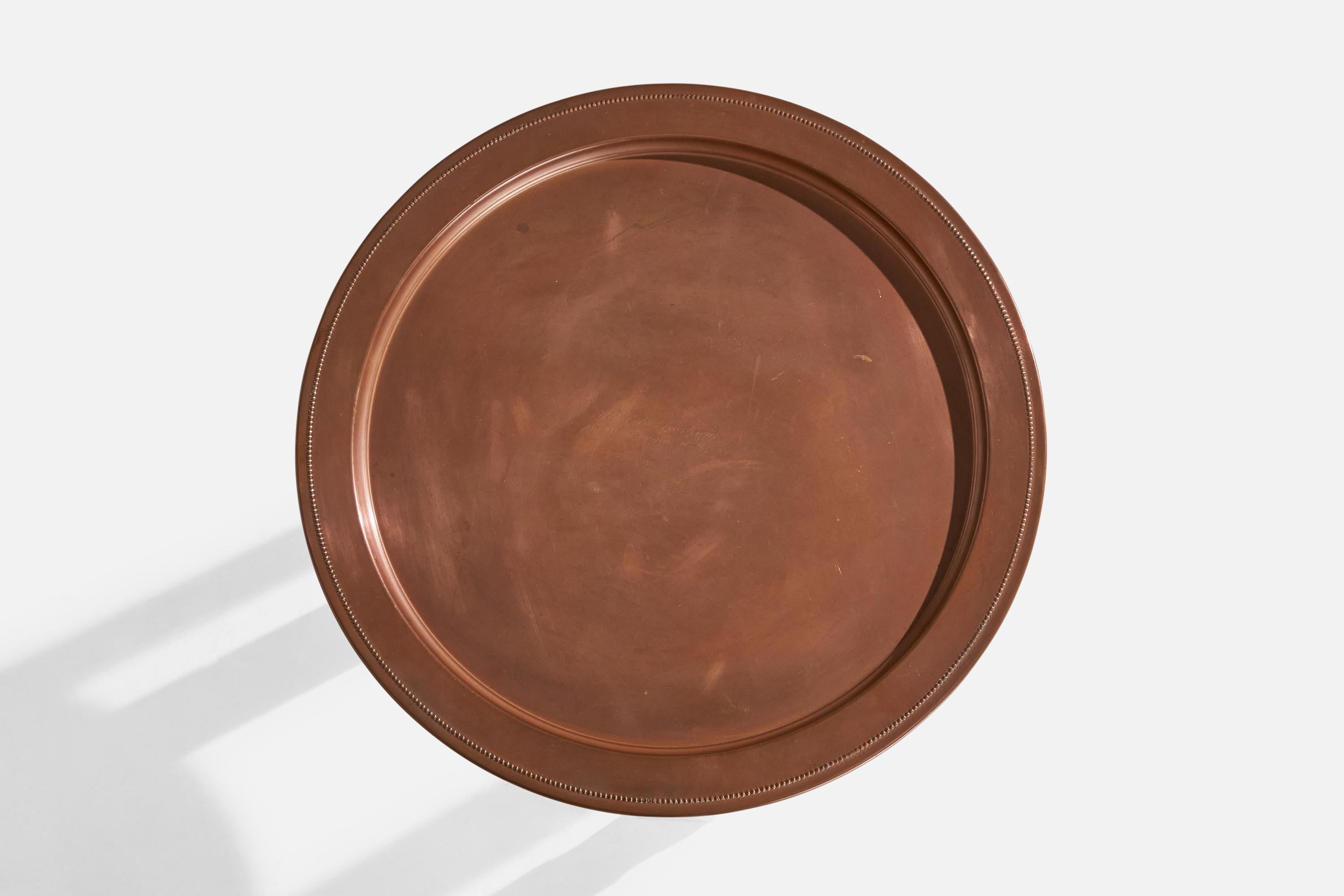 Diseñador sueco, Mesa auxiliar, Roble, Cobre, Suecia, 1924 principios del siglo XX en venta