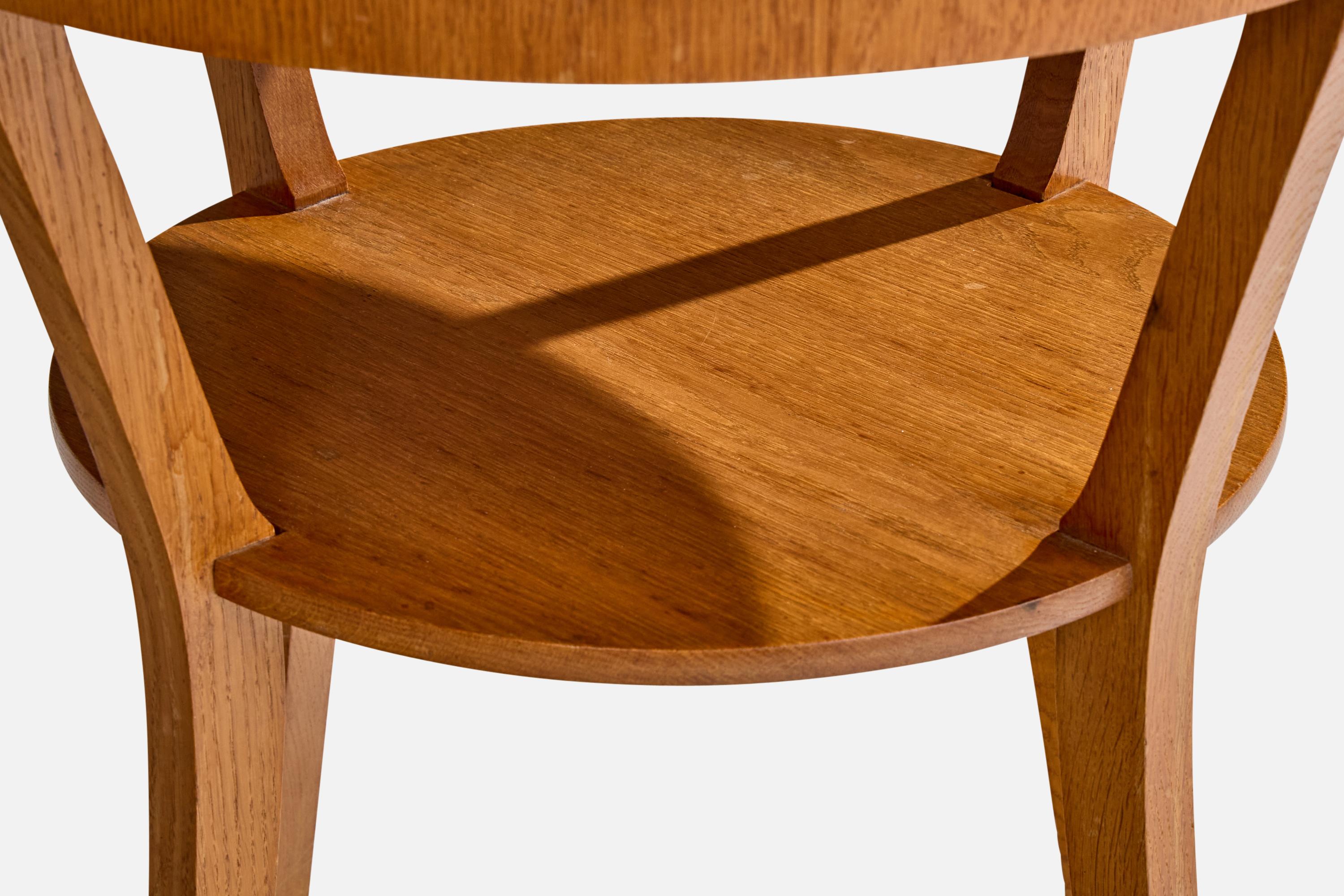Swedish Designer, Side Table, Oak, Sweden, 1910s For Sale 5