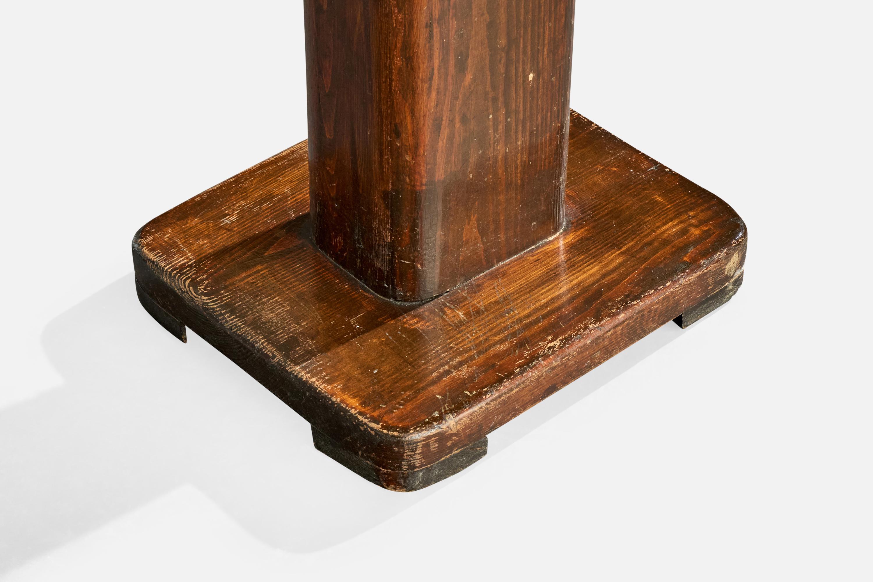 Swedish Designer, Side Table, Pine, Sweden, 1920s For Sale 4
