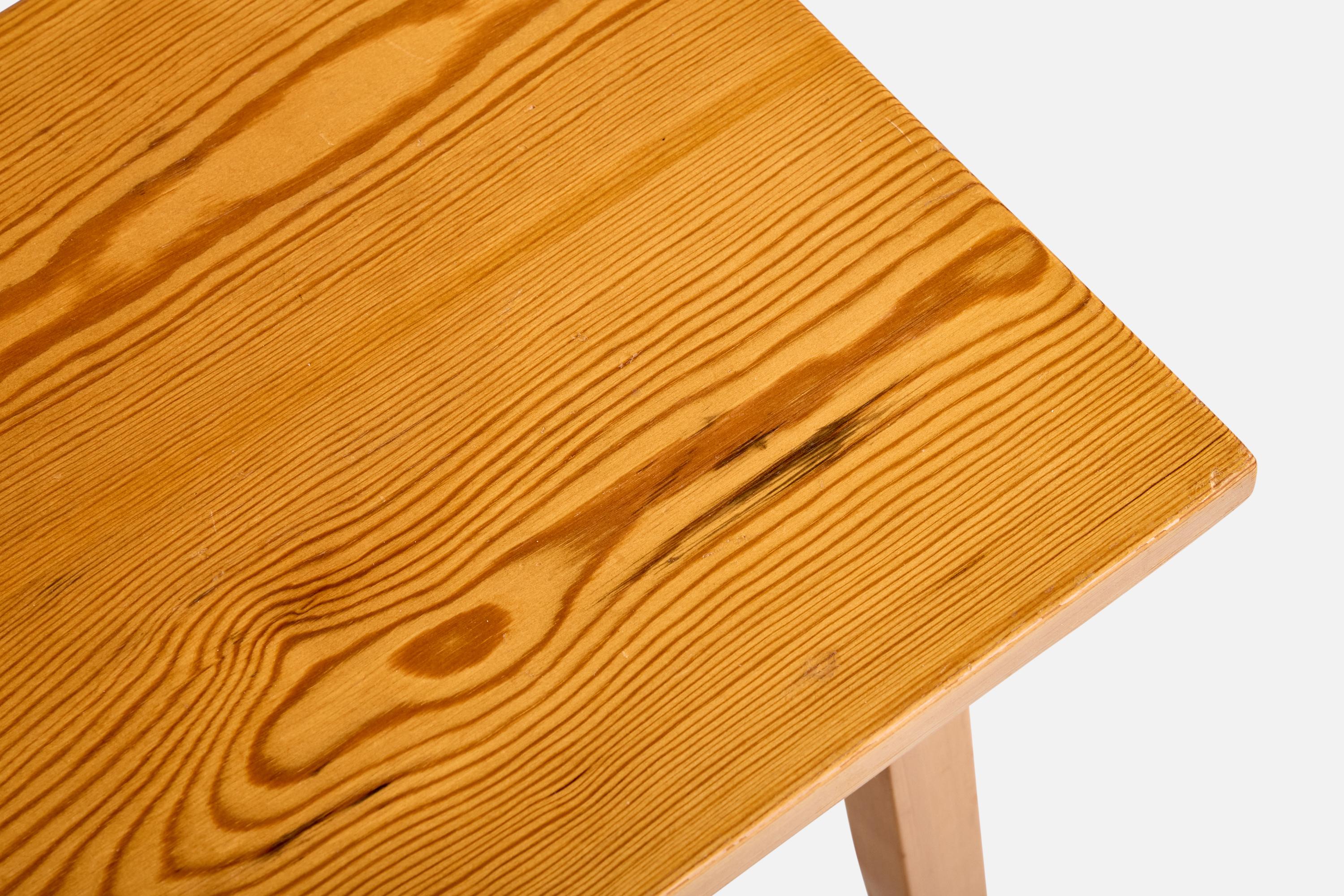 Swedish Designer, Side Table, Pine, Sweden, 1970s For Sale 2