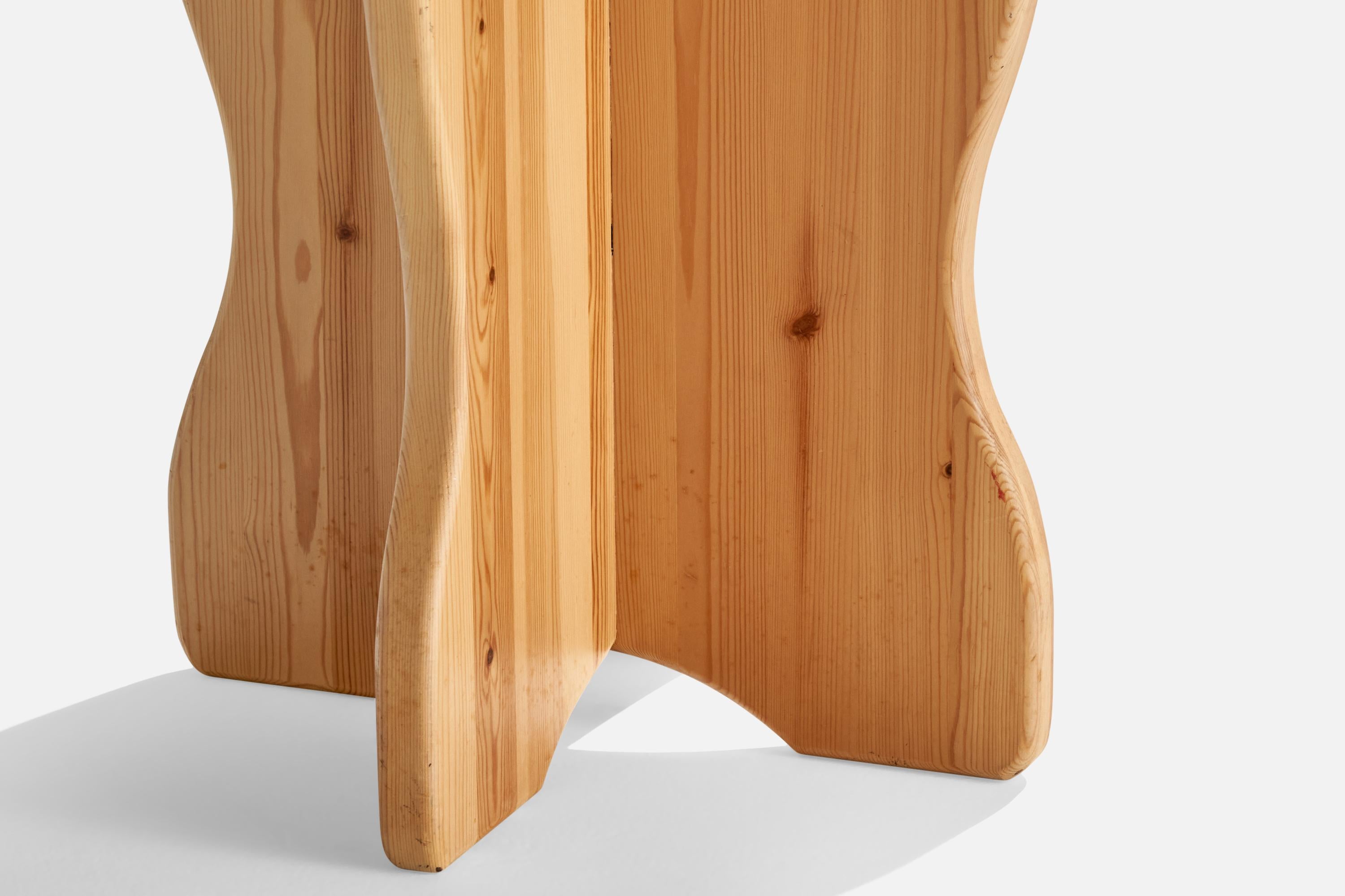 Swedish Designer, Side Table, Pine, Sweden, 1980s For Sale 1