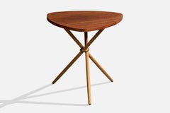Designer svedese, tavolino, teak, faggio, ottone, Svezia, anni '50