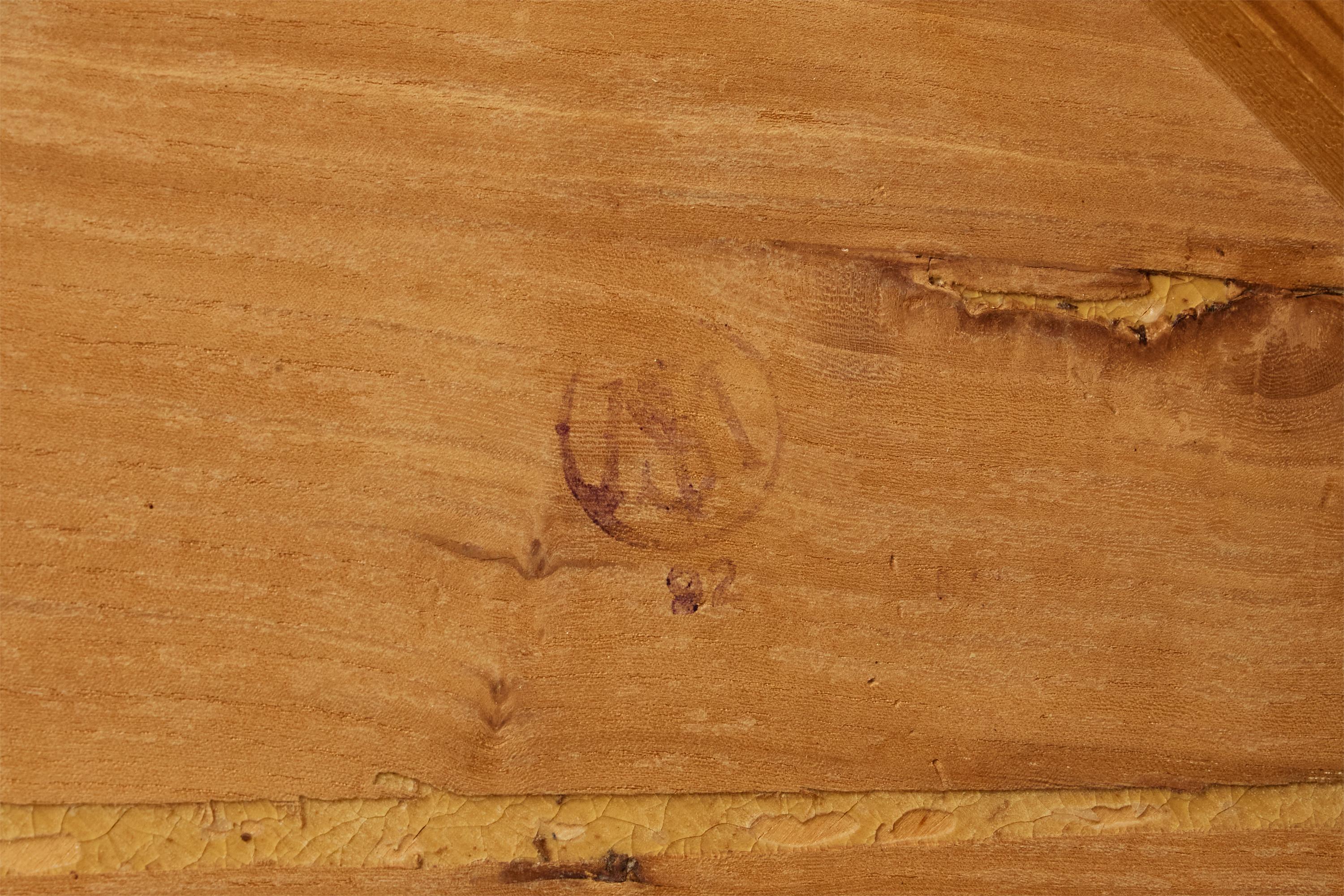 Tavolino svedese di design, Wood, radica, Svezia, anni '30 in vendita 4