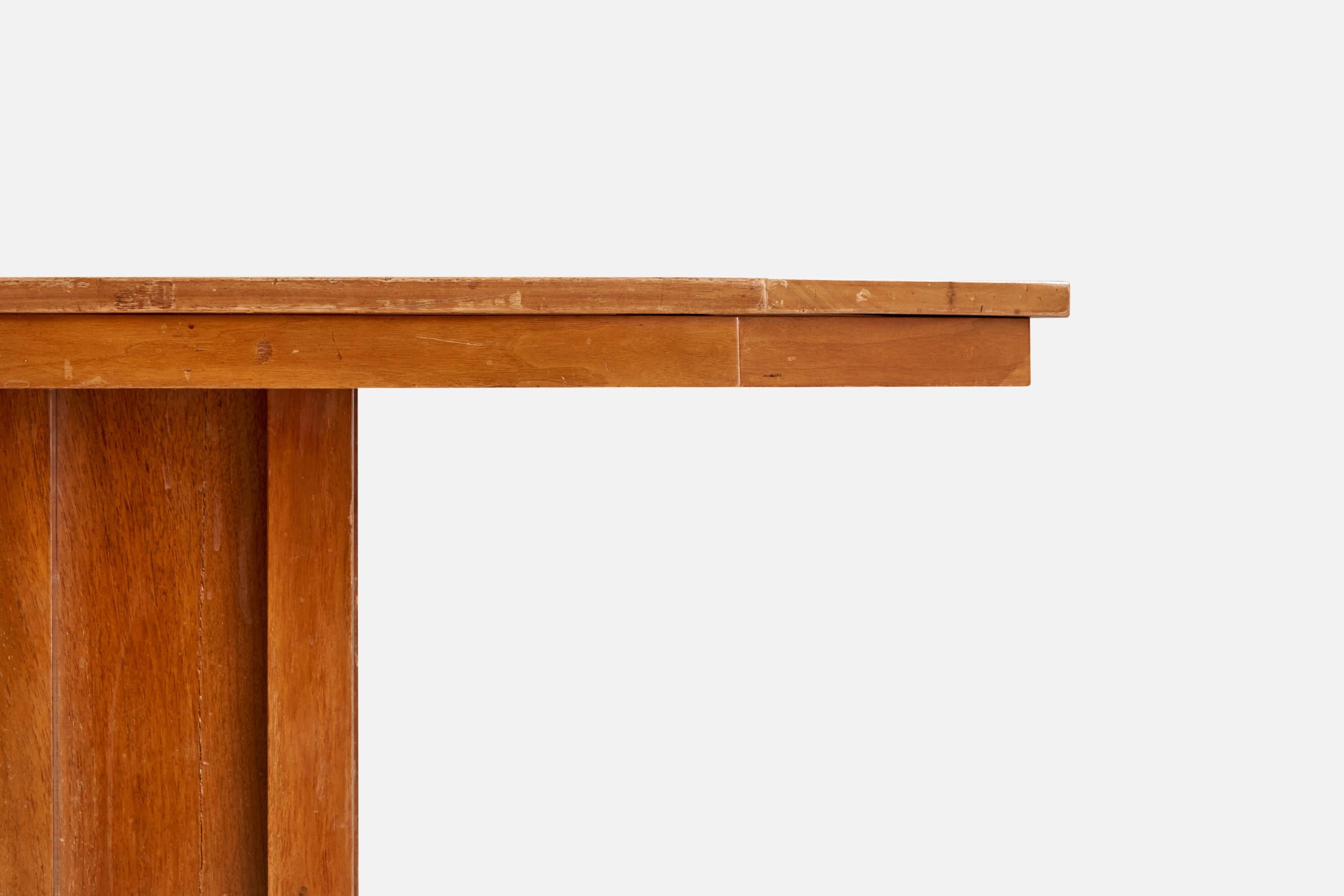 Schwedischer Designer, Beistelltisch, Holz, Schweden, 1920er Jahre im Zustand „Relativ gut“ im Angebot in High Point, NC