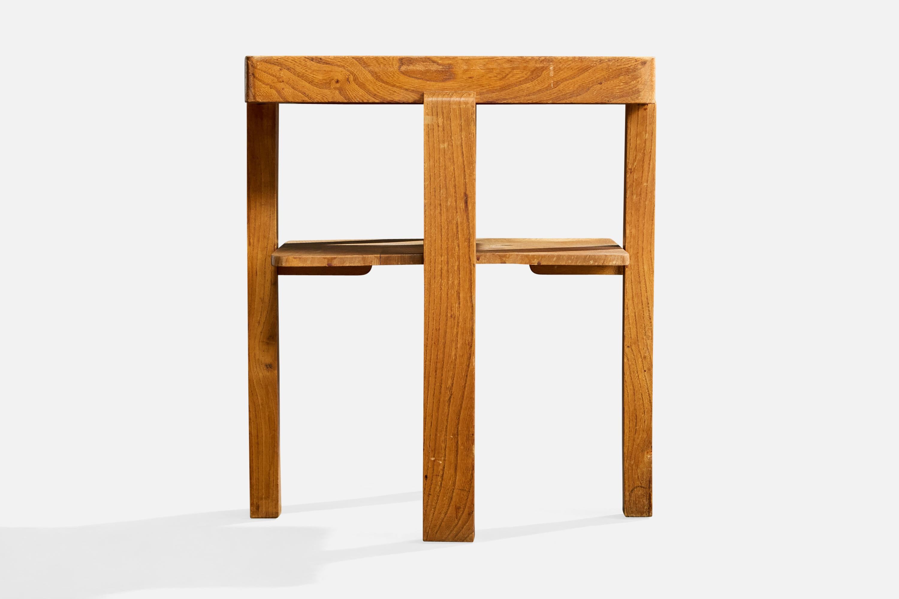 Suédois Swedish Designer, Side Table, Wood, Sweden, 1930s en vente