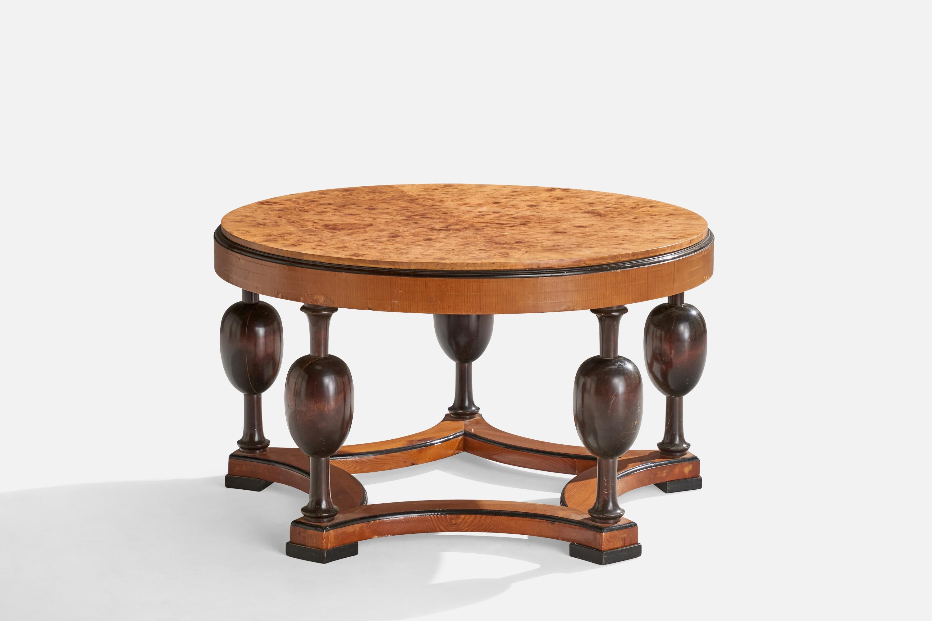 Schwedischer Designer, Beistelltisch, Holz, Schweden, 1930er Jahre (Mitte des 20. Jahrhunderts) im Angebot