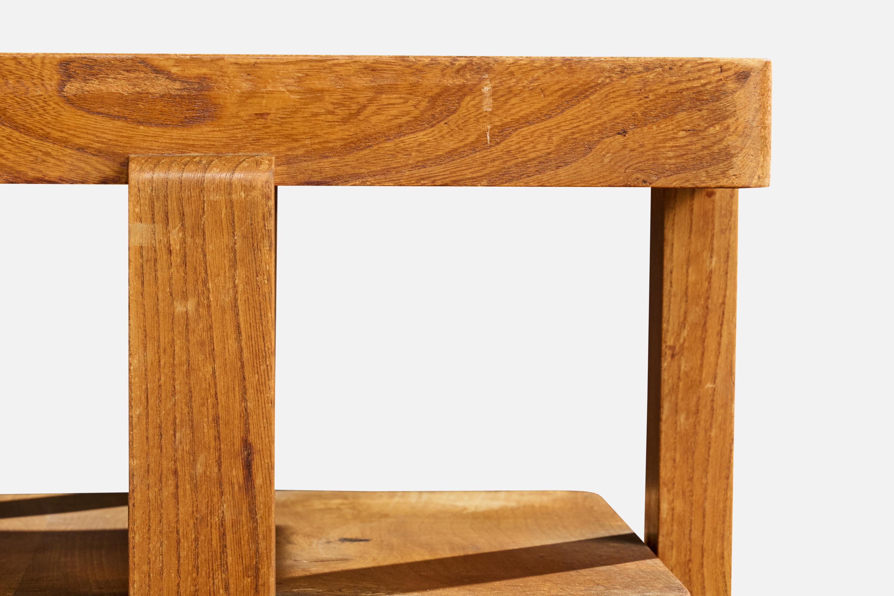 Swedish Designer, Side Table, Wood, Sweden, 1930s État moyen - En vente à High Point, NC