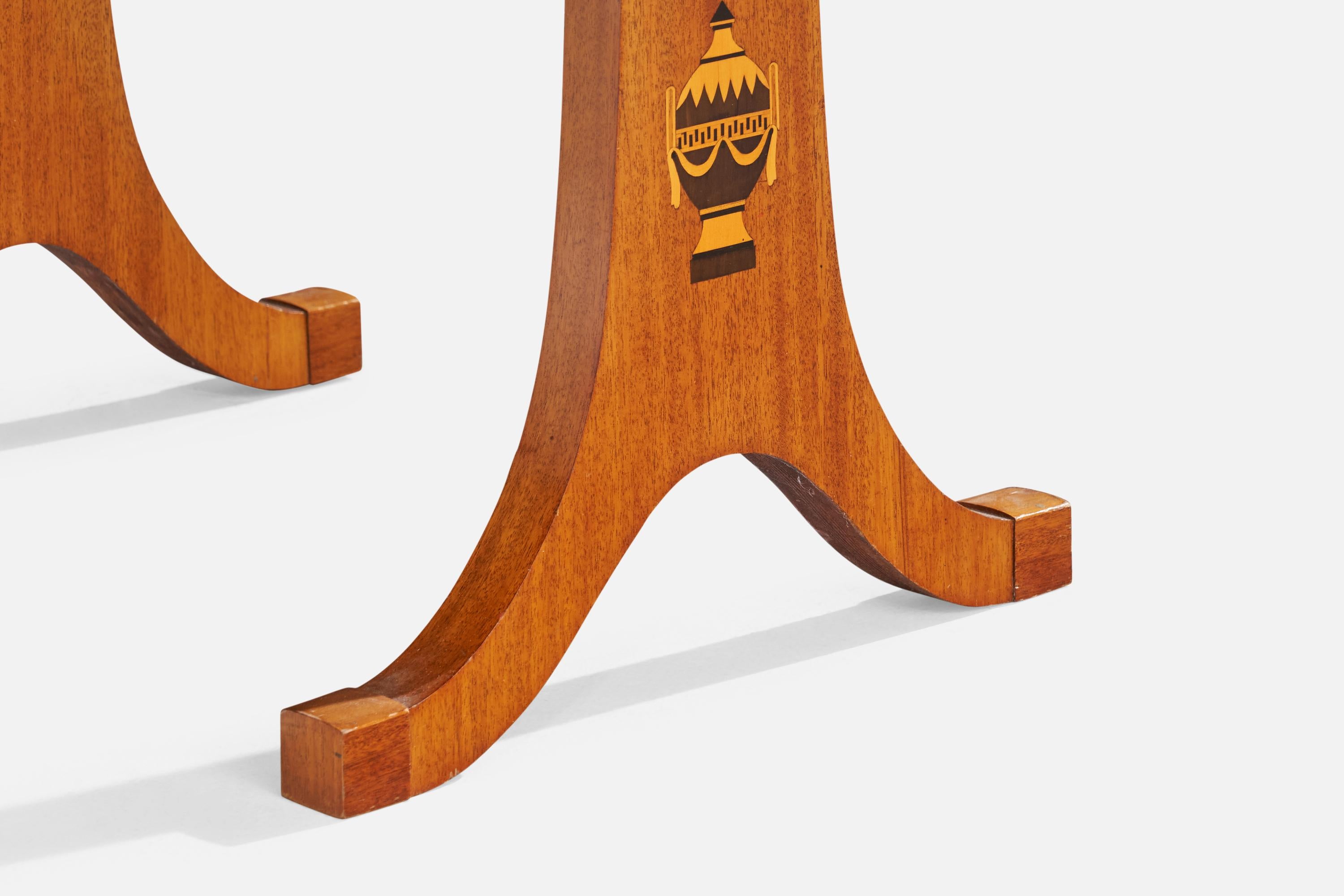 Schwedischer Designer, Beistelltisch, Holz, Schweden, 1930er Jahre im Angebot 1