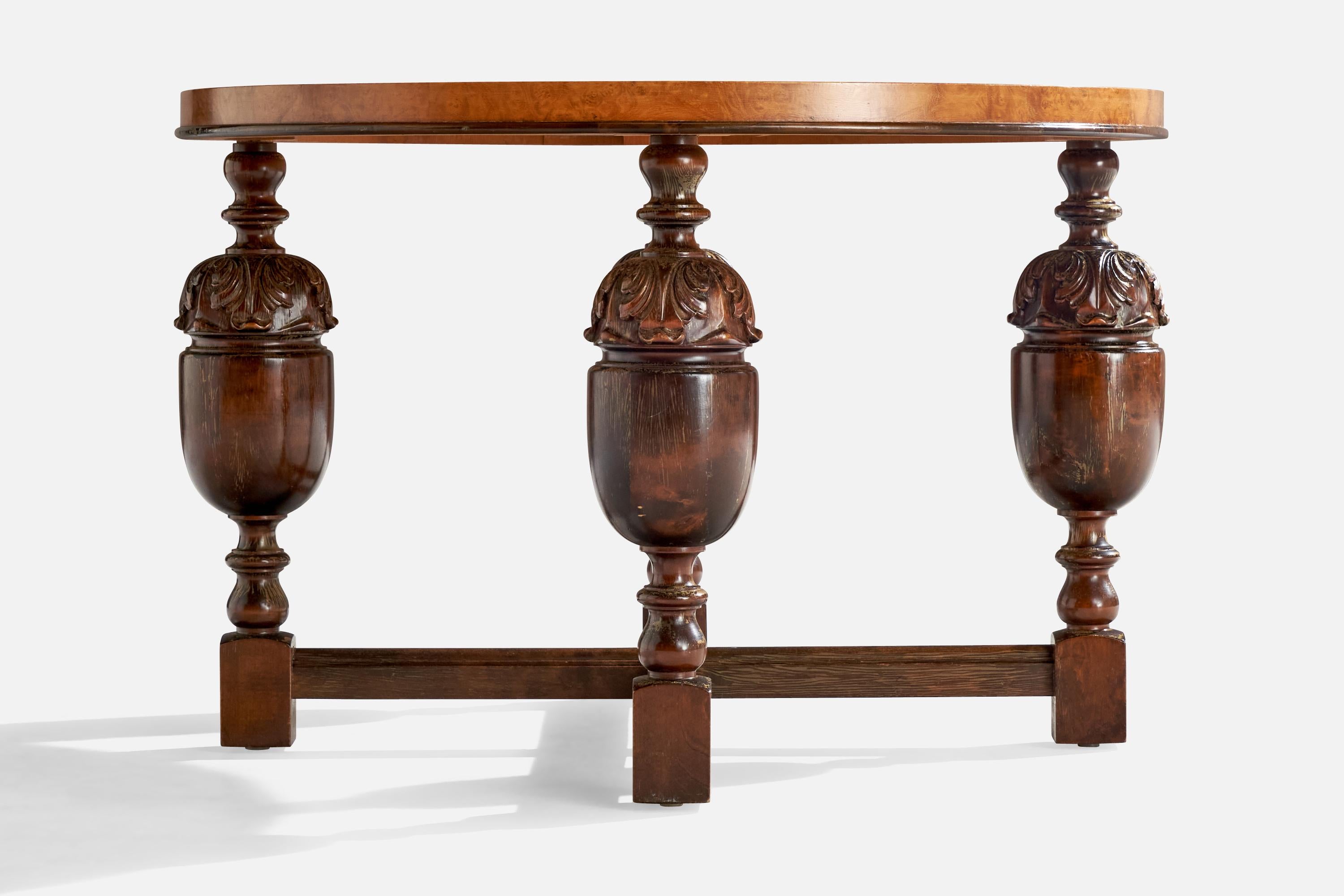 Diseñador sueco, Mesas auxiliares, Abedul, Suecia, años 30 en Bueno estado para la venta en High Point, NC