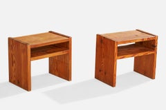 Diseñador sueco, Mesas auxiliares, Pino, Suecia, Años 70