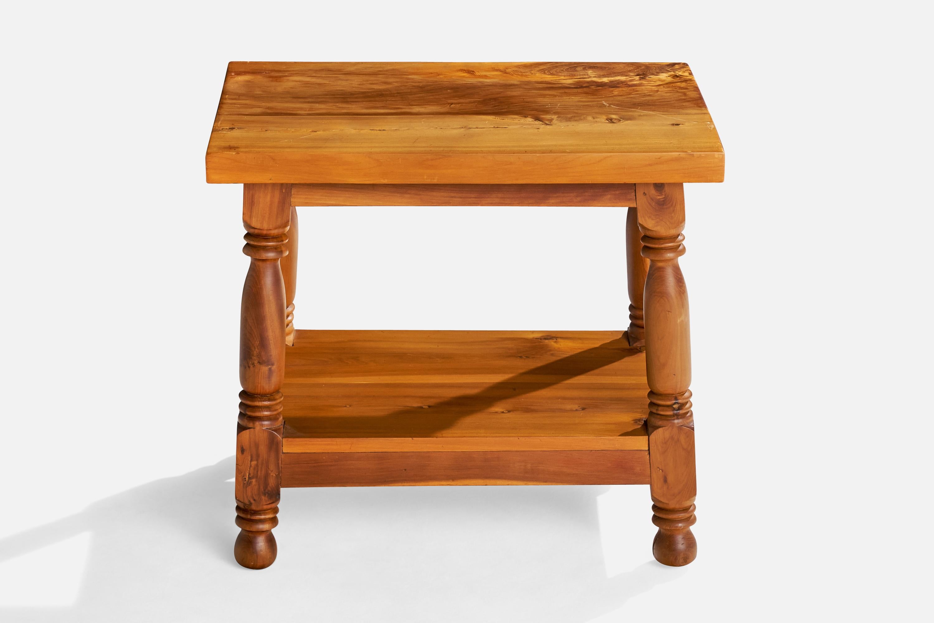 Schwedischer Designer, Beistelltische, Kiefernholz, Schweden, 1970er Jahre im Angebot 2