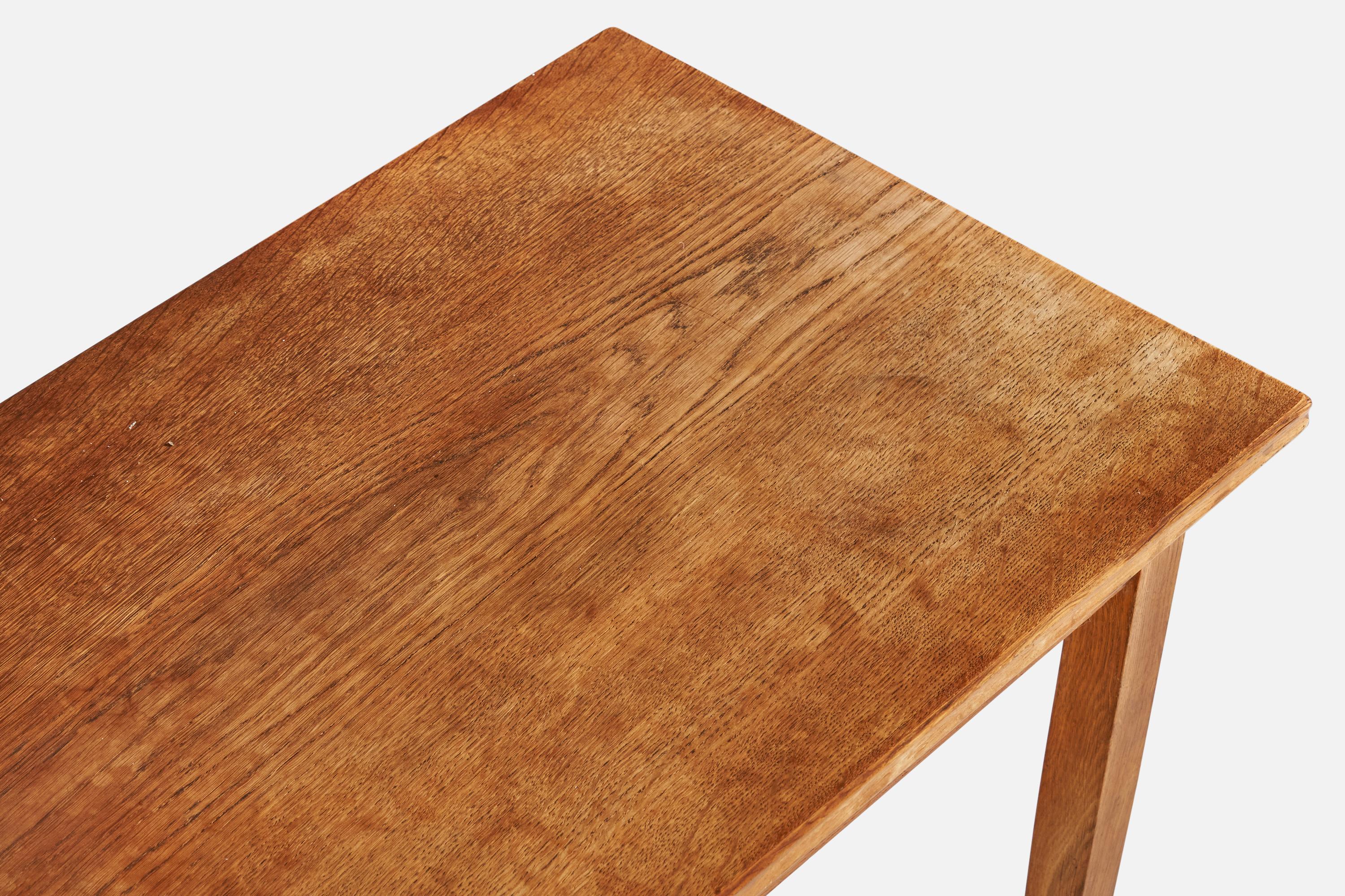 Schwedischer Designer, Beistelltische, Holz, Schweden, 1900er Jahre im Angebot 7